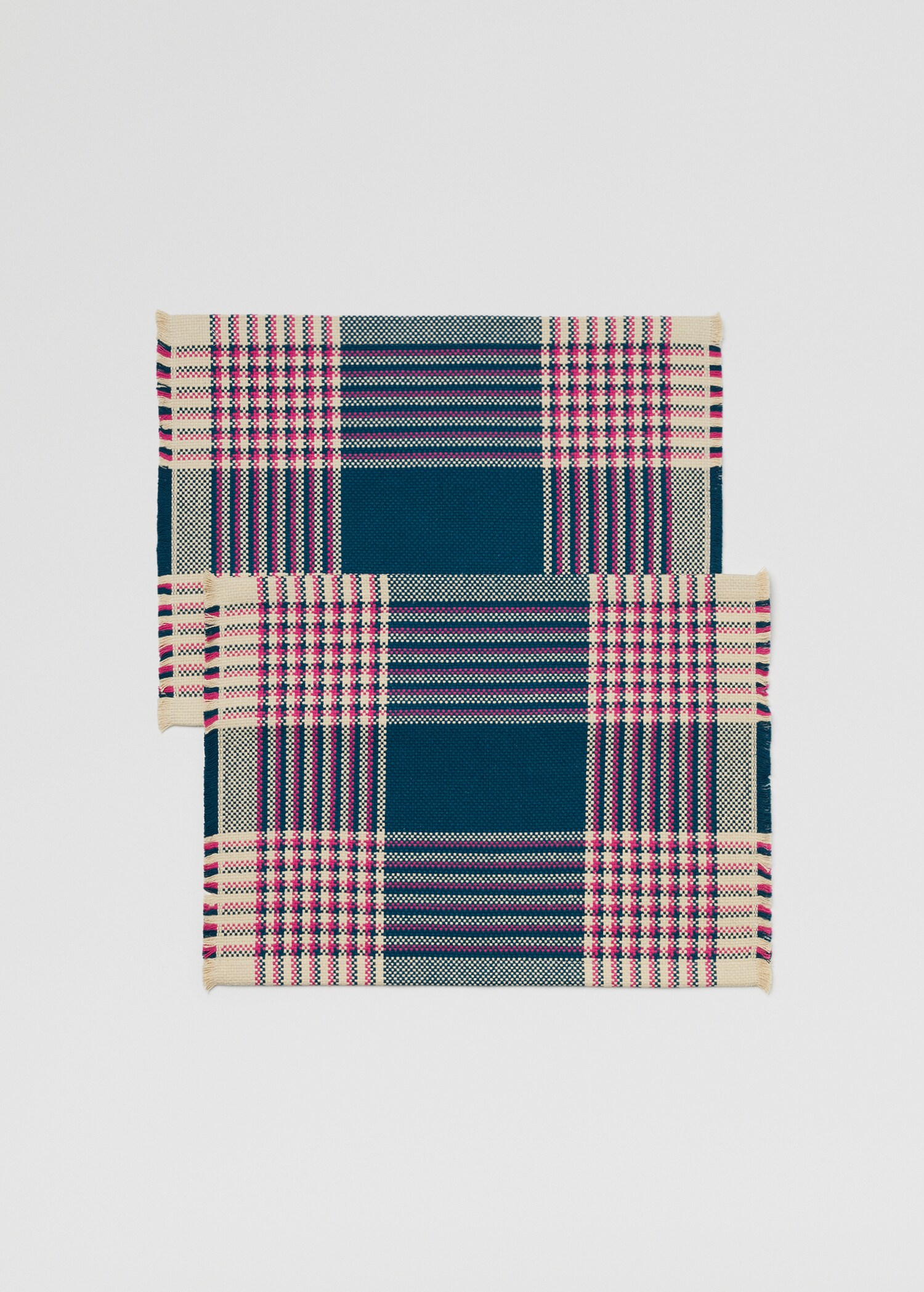 Frayed 100% cotton placemat 35x50cm (2 units) - Article without model