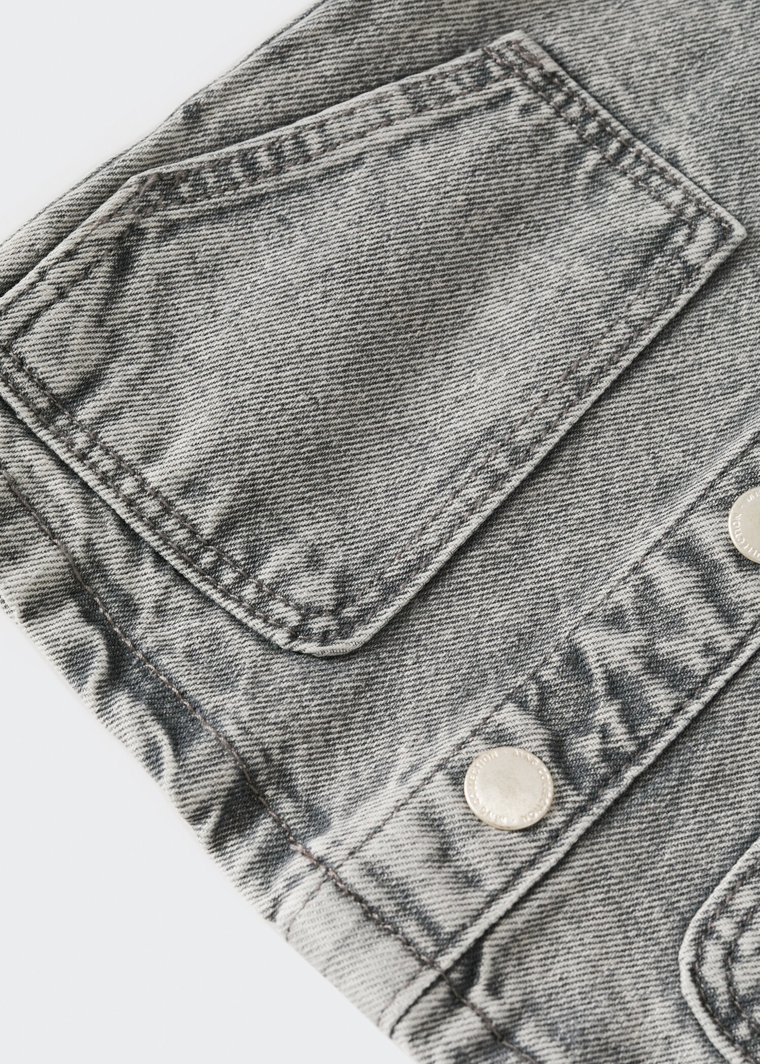 Denim buttons pichi - Details of the article 9