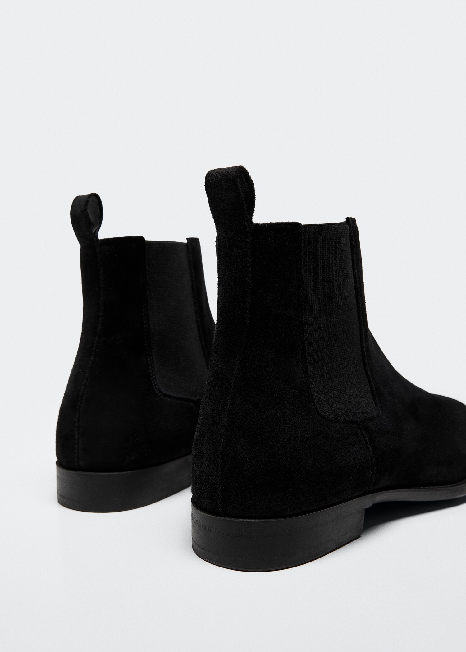 Leather Chelsea ankle boots - Details of the article 2