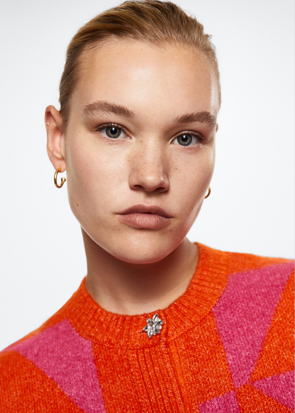 Knitted cardigan with jewel button | MANGO Kosovo