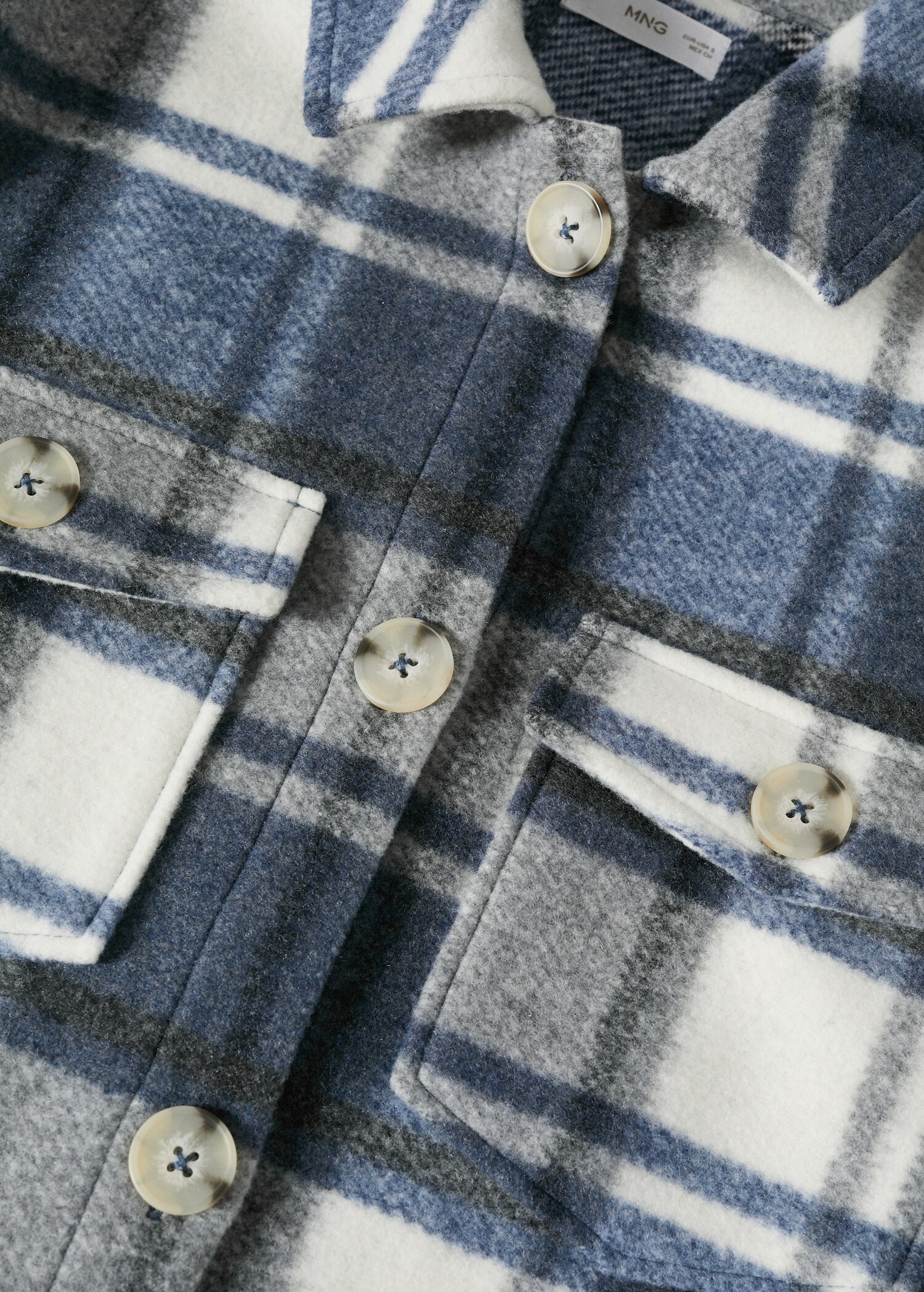 Checked overshirt - Details of the article 8