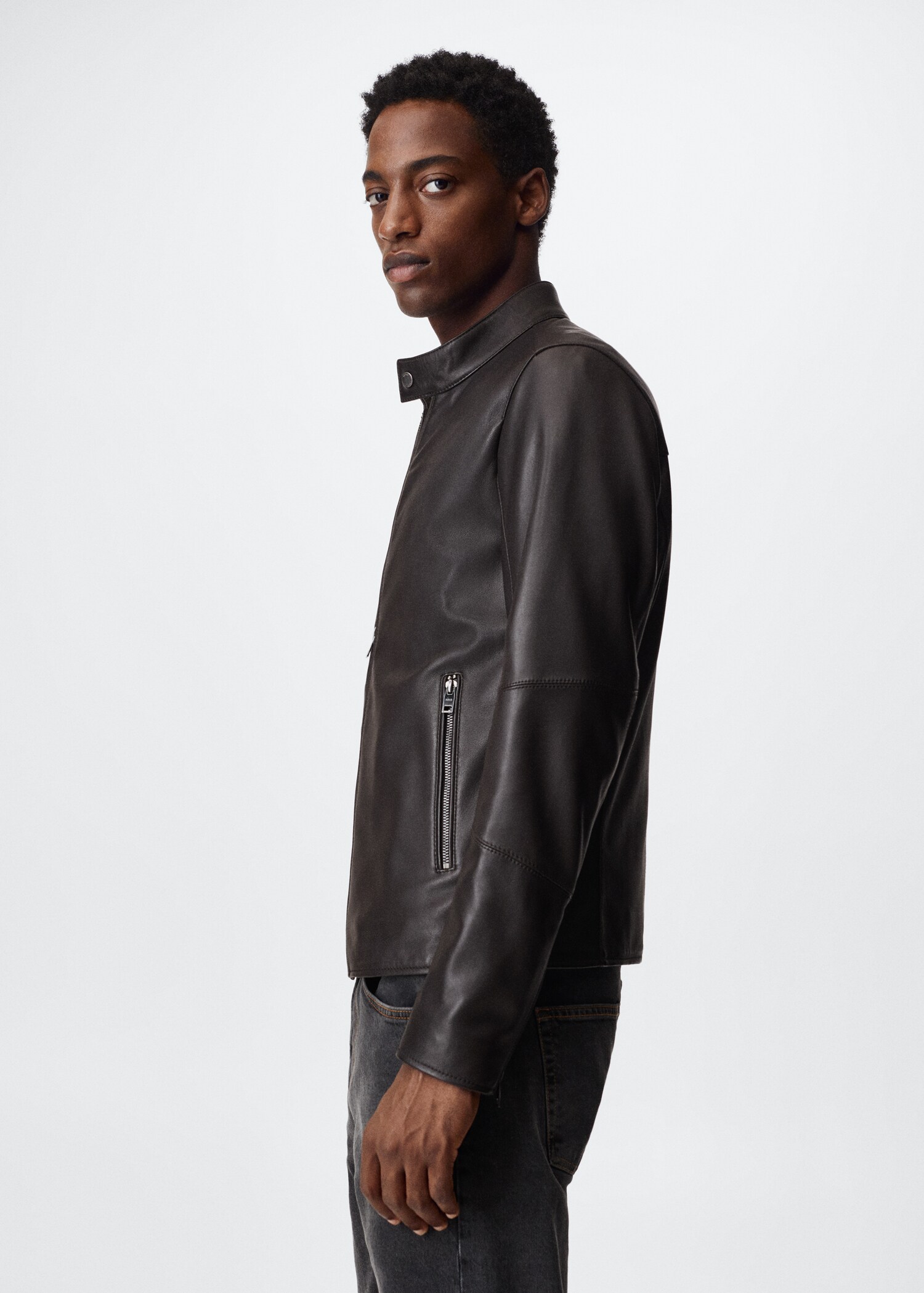 Leather biker jacket - Details of the article 2