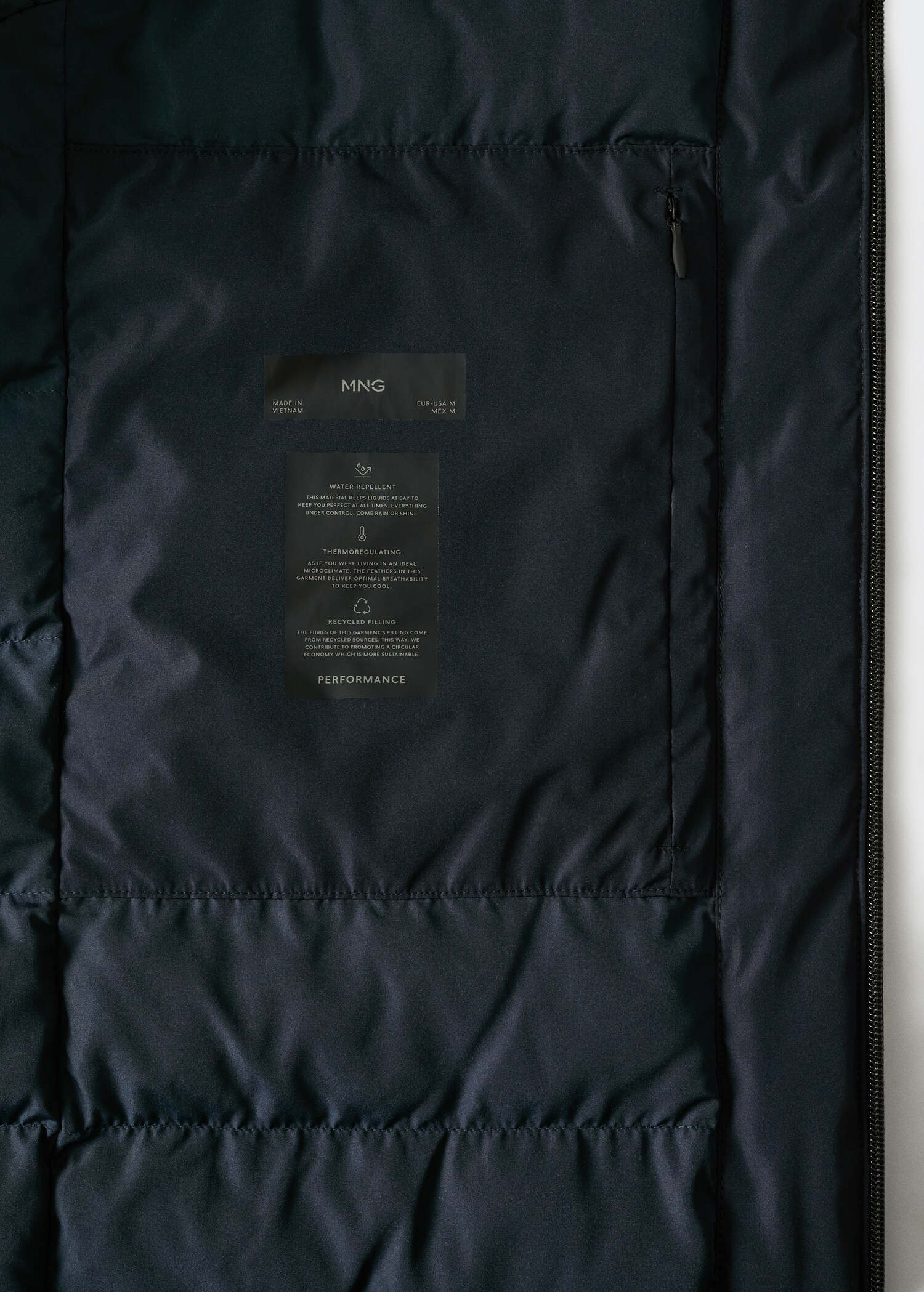 Water-repellent padded parka - Details of the article 8