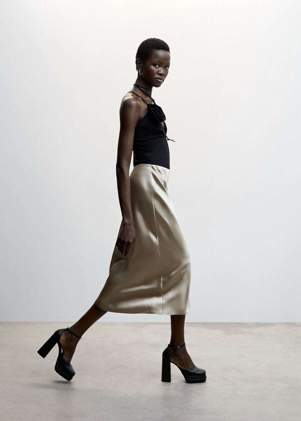 送料無料 通販  - skirt satin Midi Women Montenegro MANGO | アクセサリー