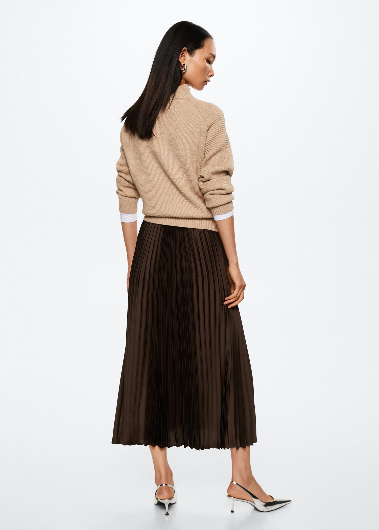 Satin pleated skirt - Reverse of the article