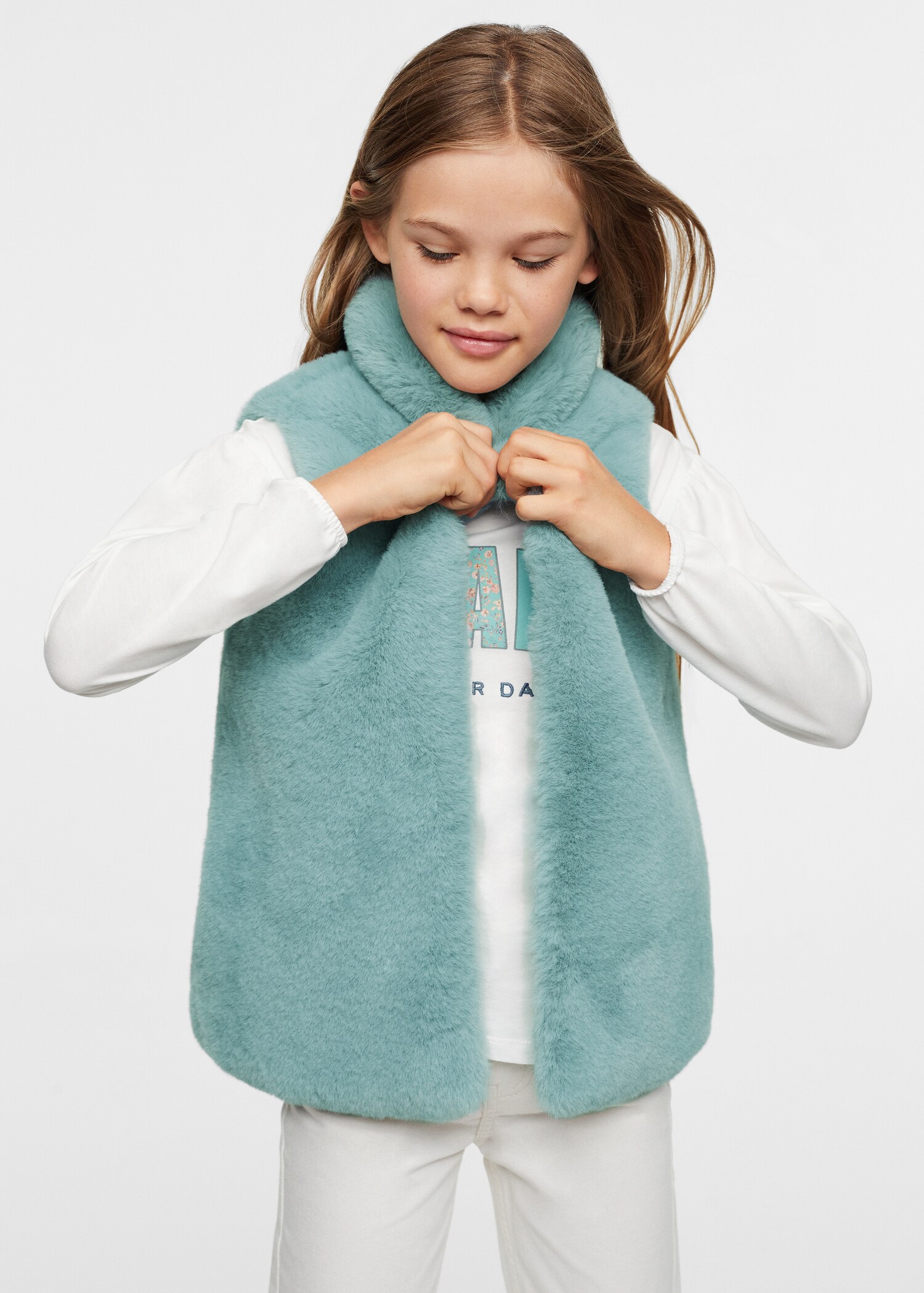 Fur-effect gilet - Medium plane