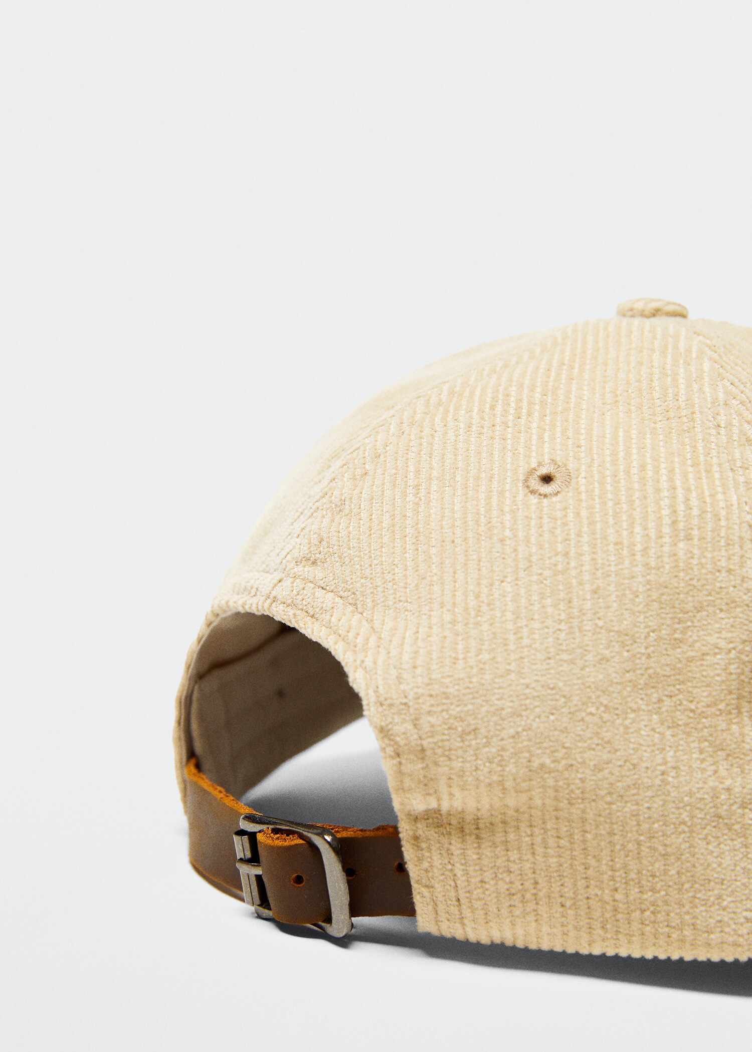 Corduroy cap - Details of the article 1
