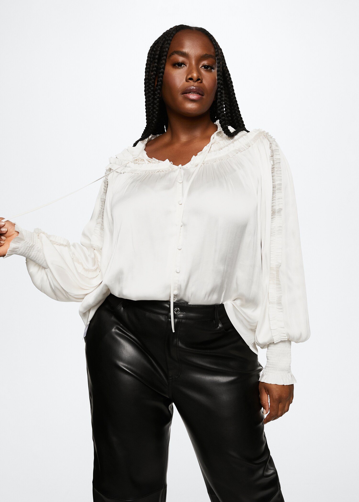 Blusa satinada volantes - Detalle del artículo 4