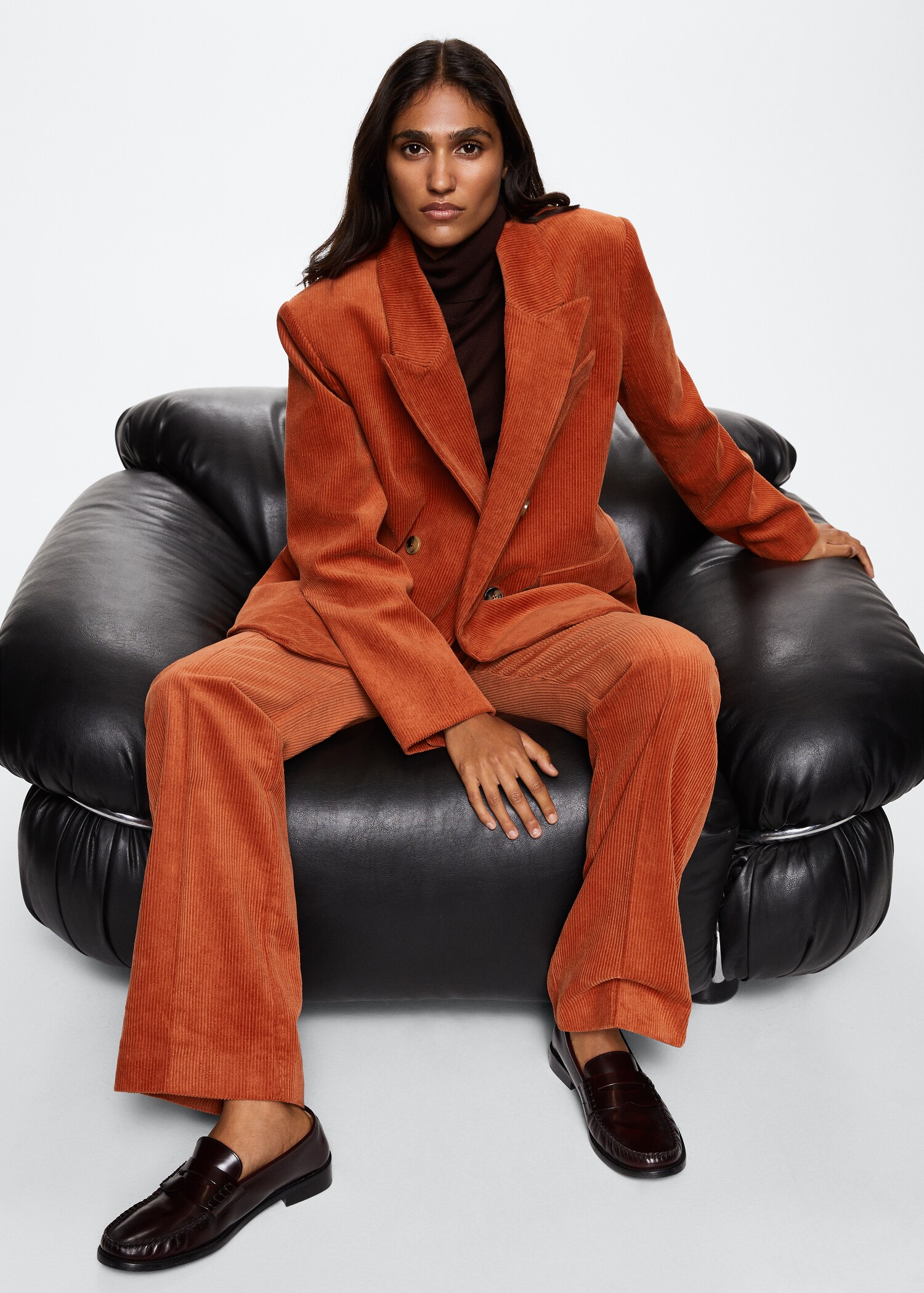 Flared corduroy trousers - Details of the article 1