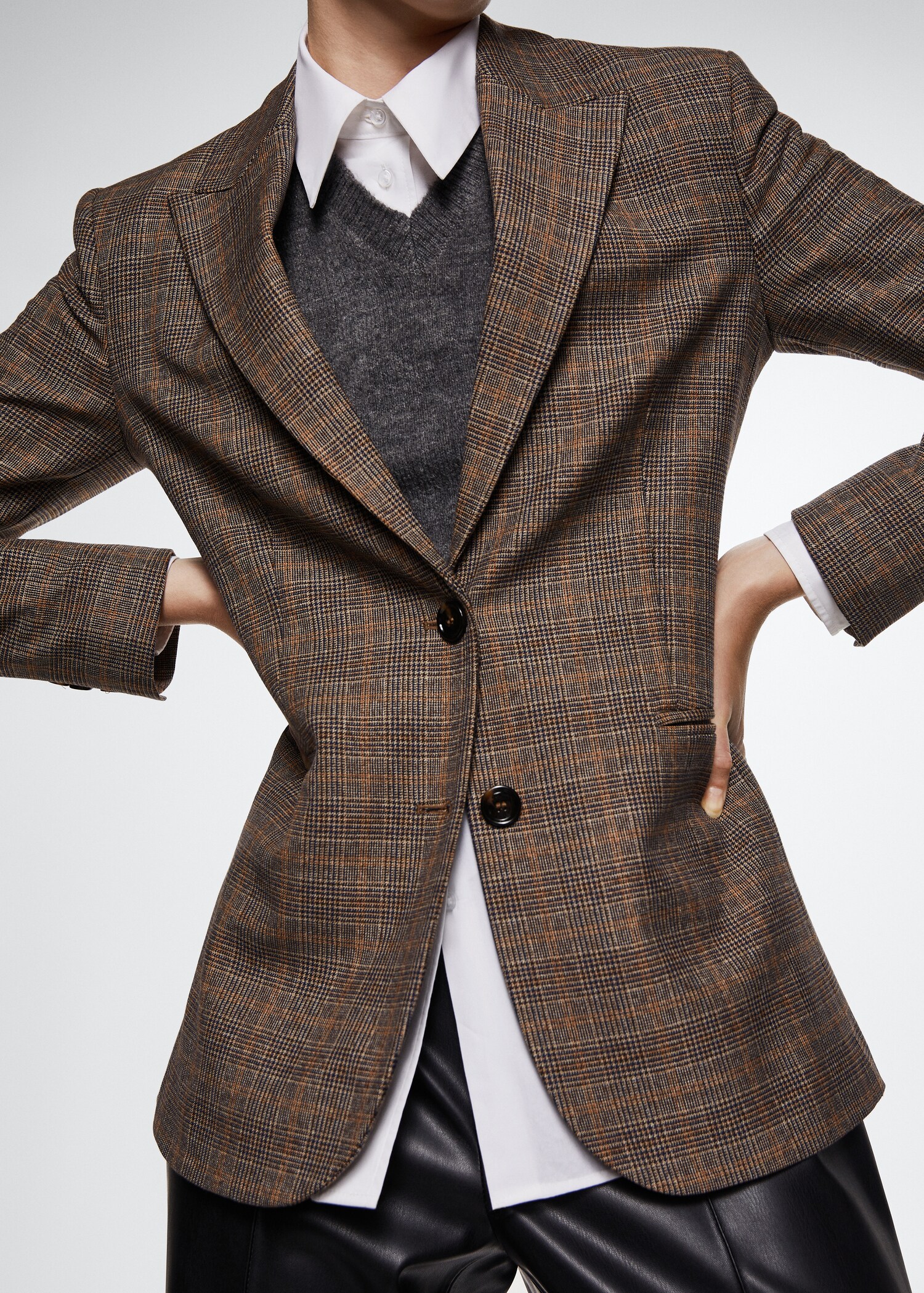 Check suit blazer - Details of the article 6