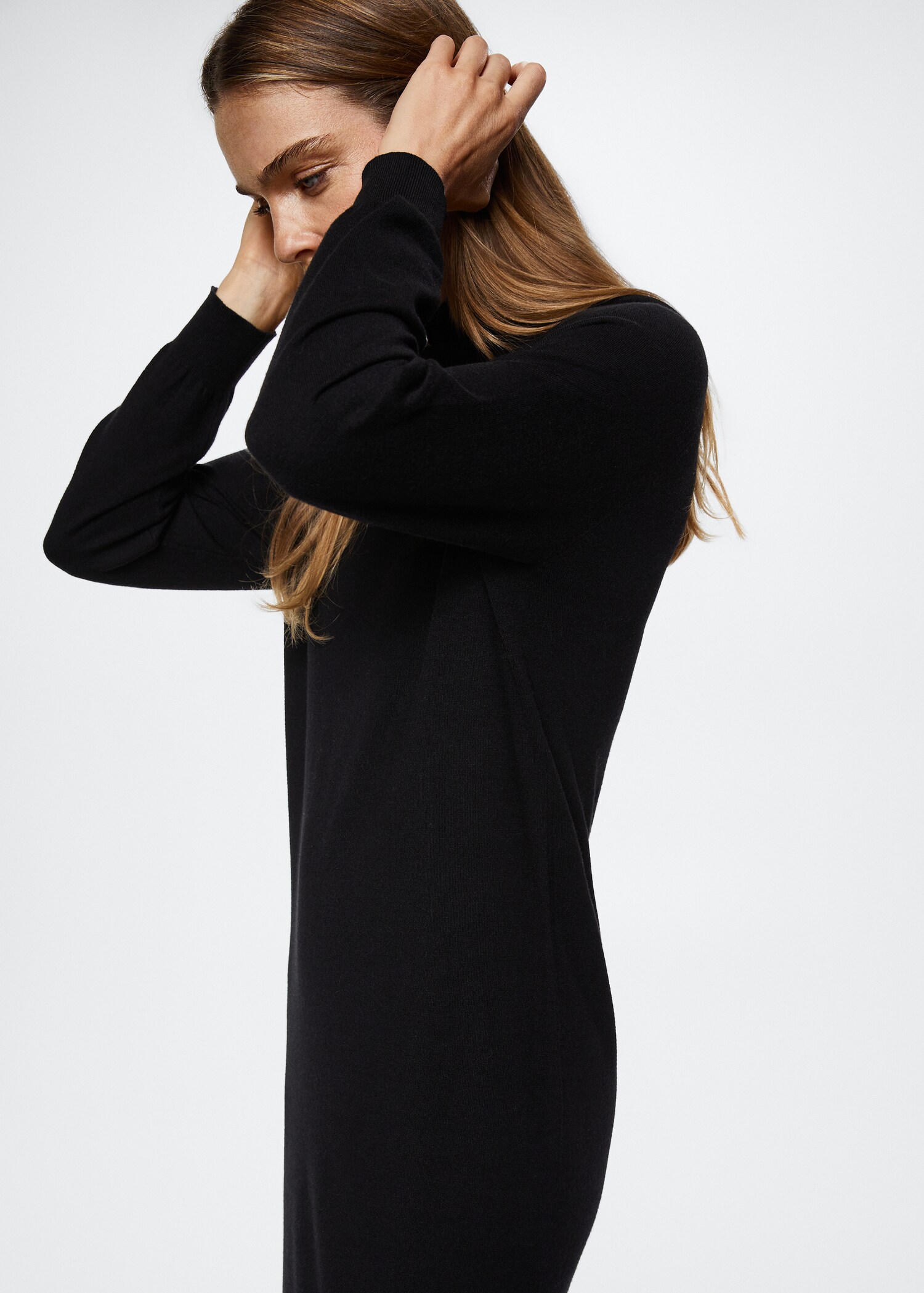 Knitted turtleneck dress - Details of the article 6