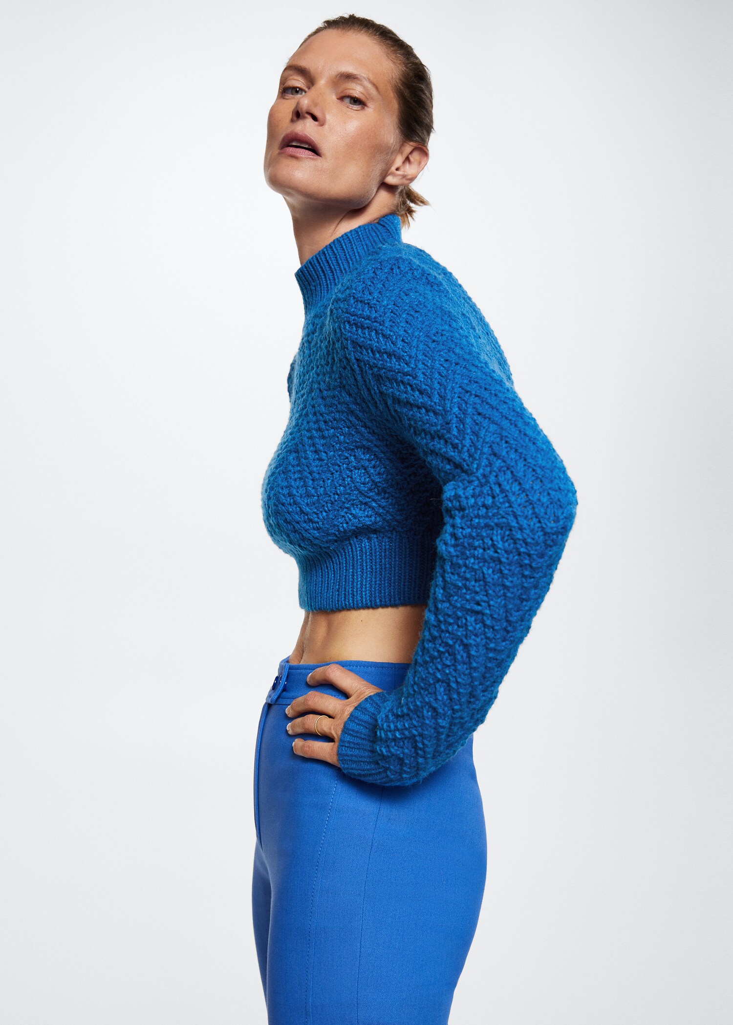 Pull-over crop col montant - Plan moyen