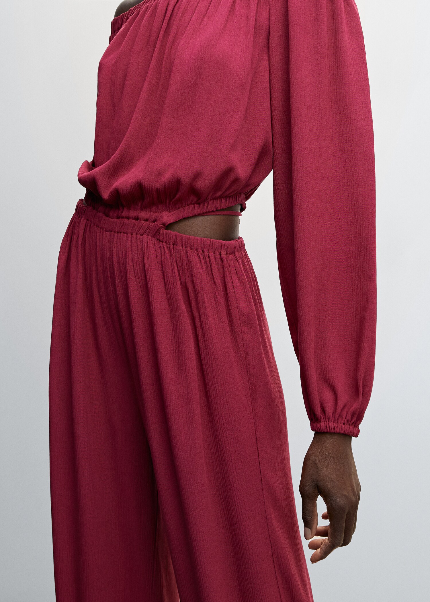 Cut-out detail jumpsuit - Details of the article 4