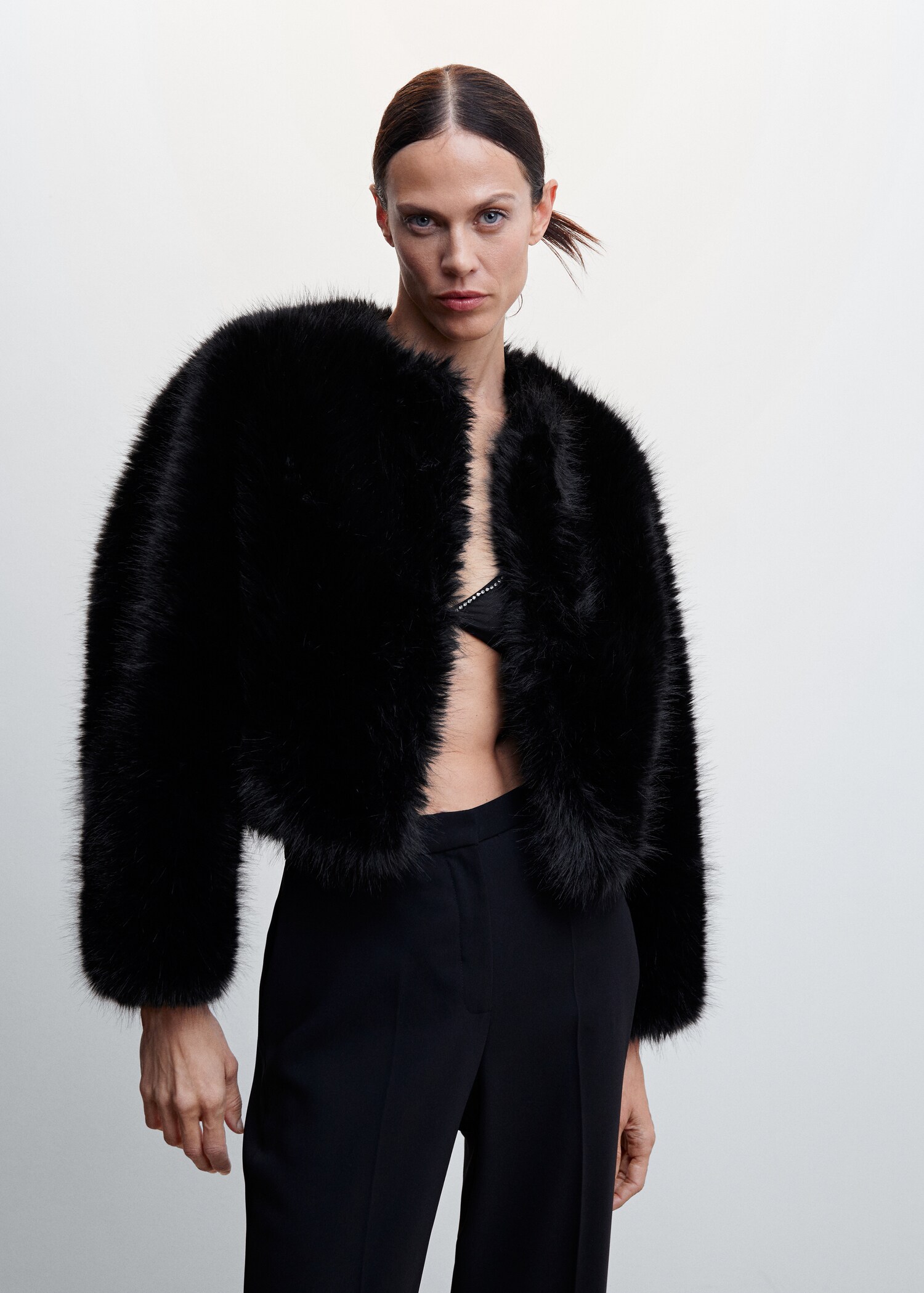 Chaqueta efecto pelo - Plano medio