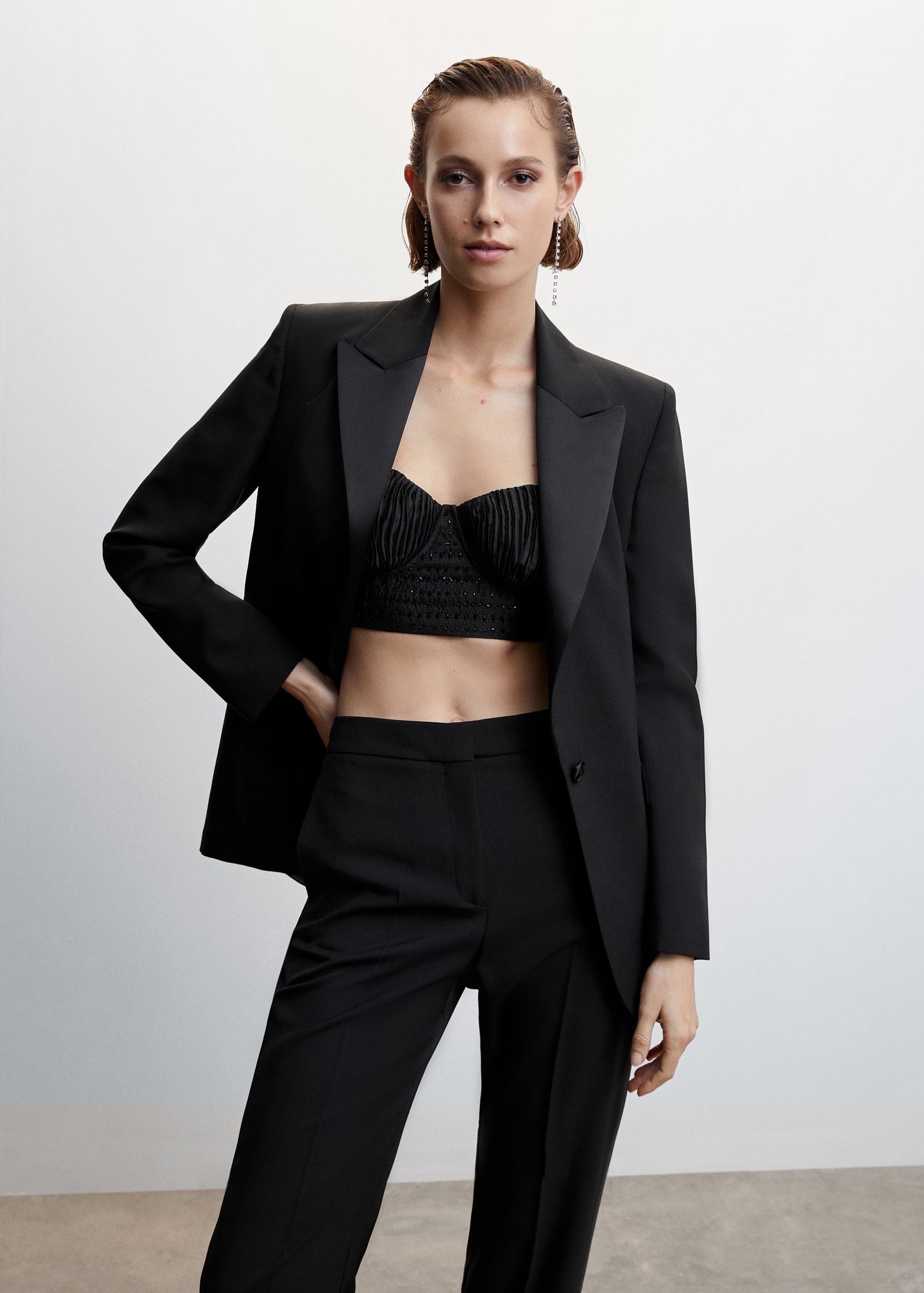 Veste de costume à revers satinés Femme MANGO Maroc