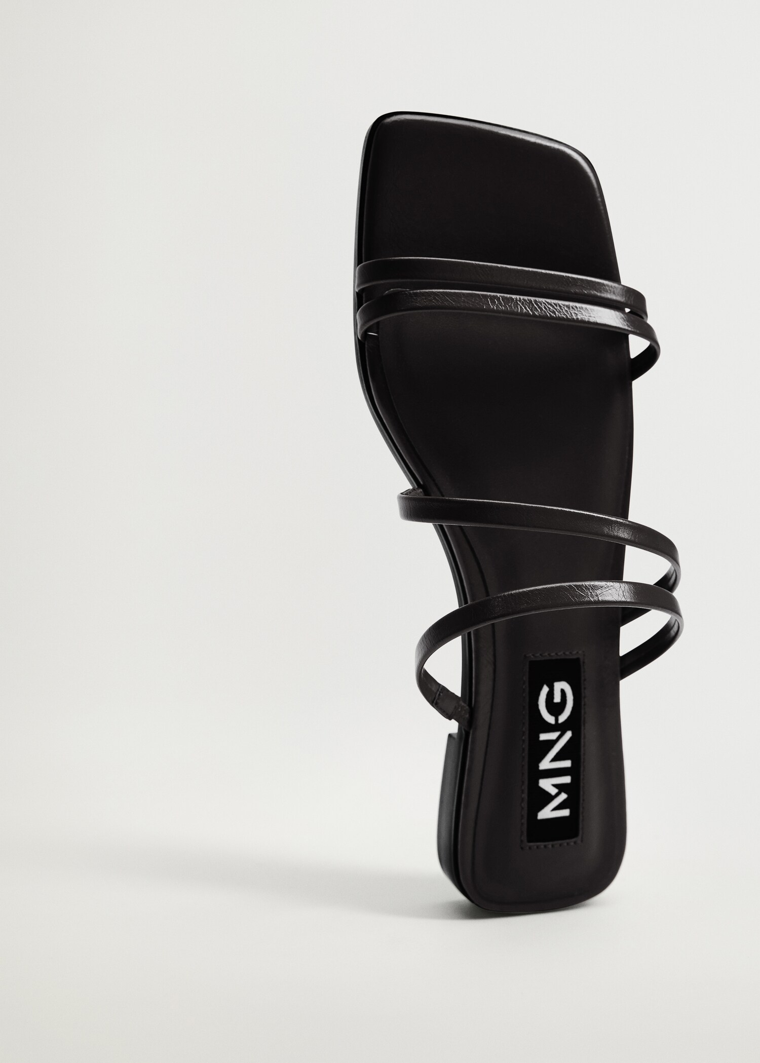 Multiple strap sandals - Medium plane
