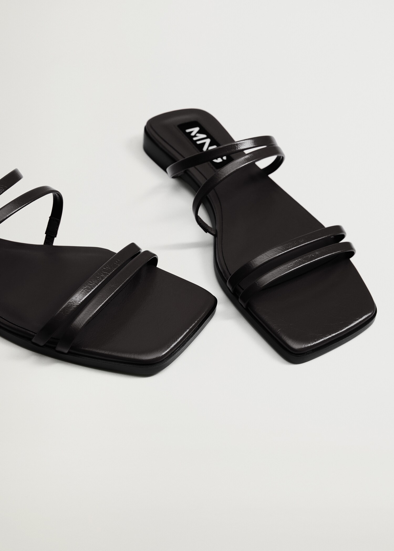 Multiple strap sandals - Details of the article 3