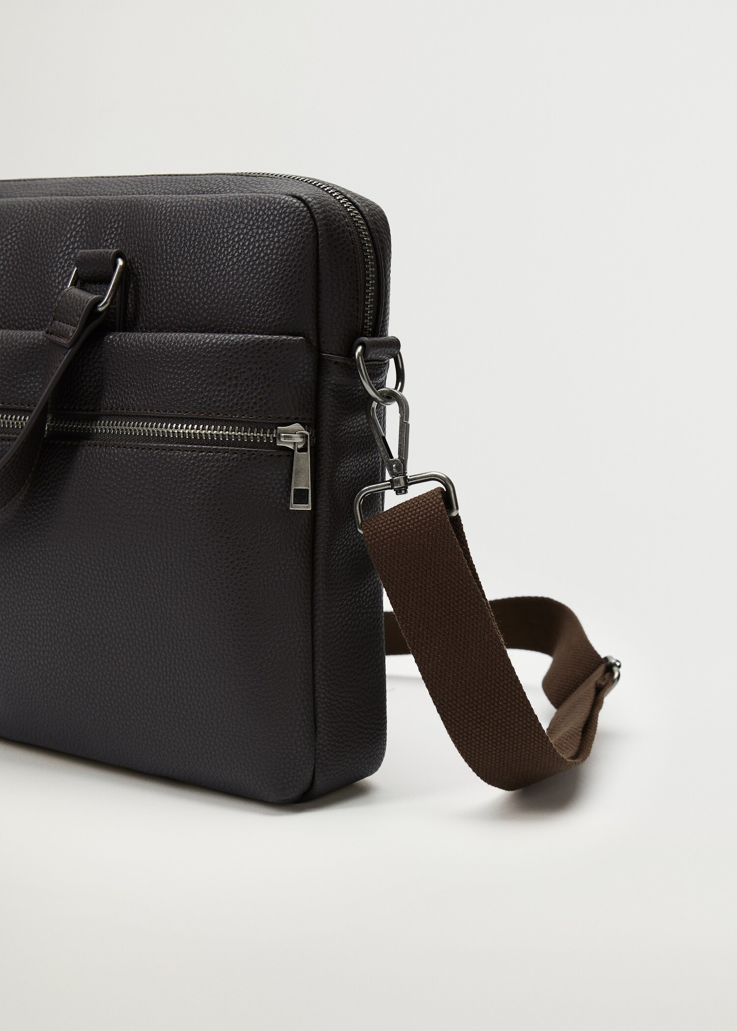 External pocket tote briefcase - Details of the article 4
