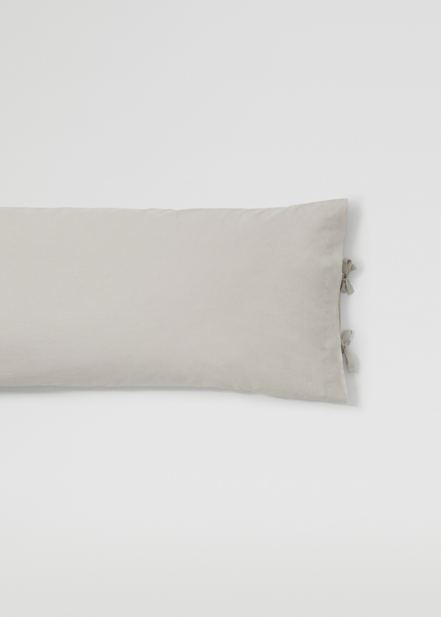 Pillow case maho-i - Article without model