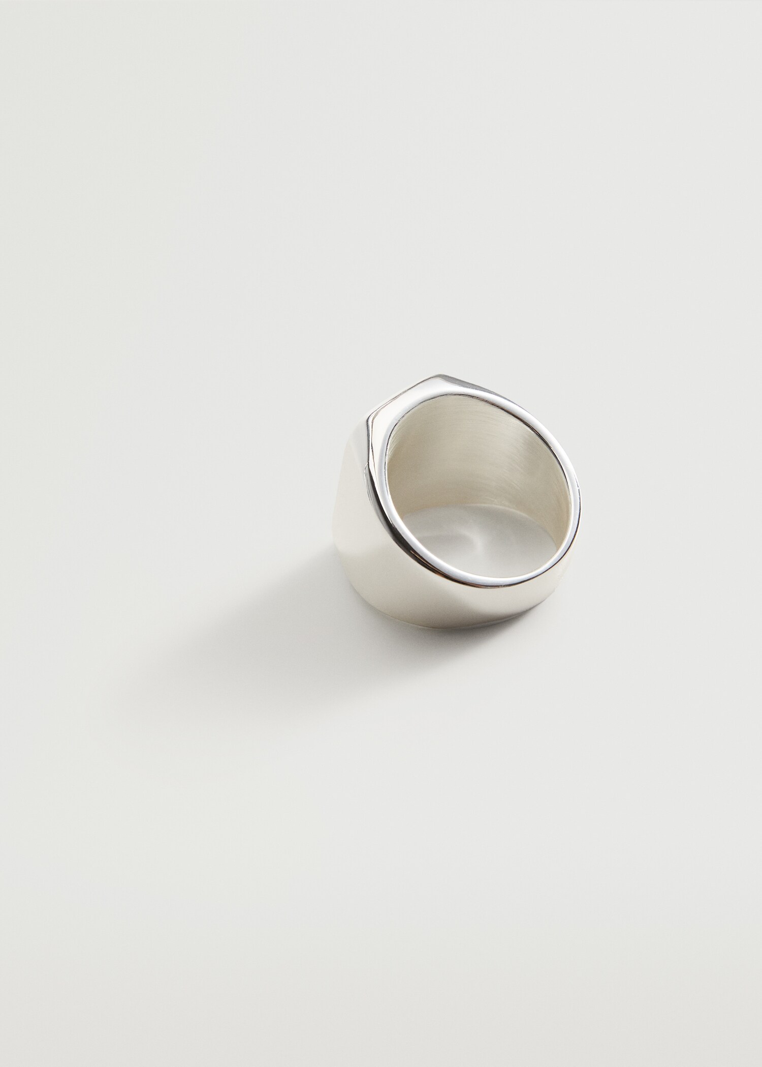 Versilberter Ring - Detail des Artikels 2