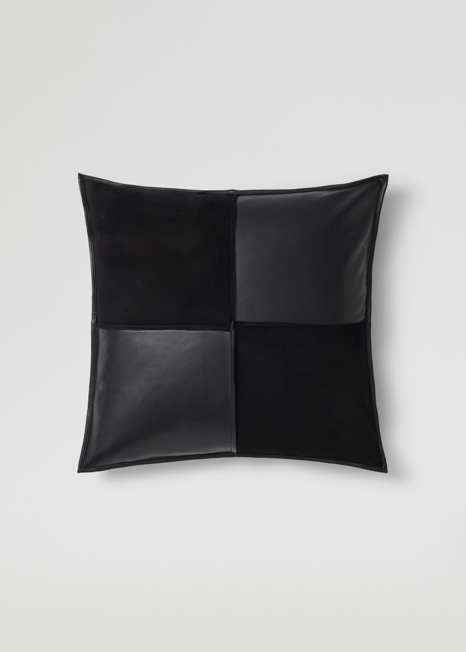 Mixed leather cushion cover 60x60cm - Article without model