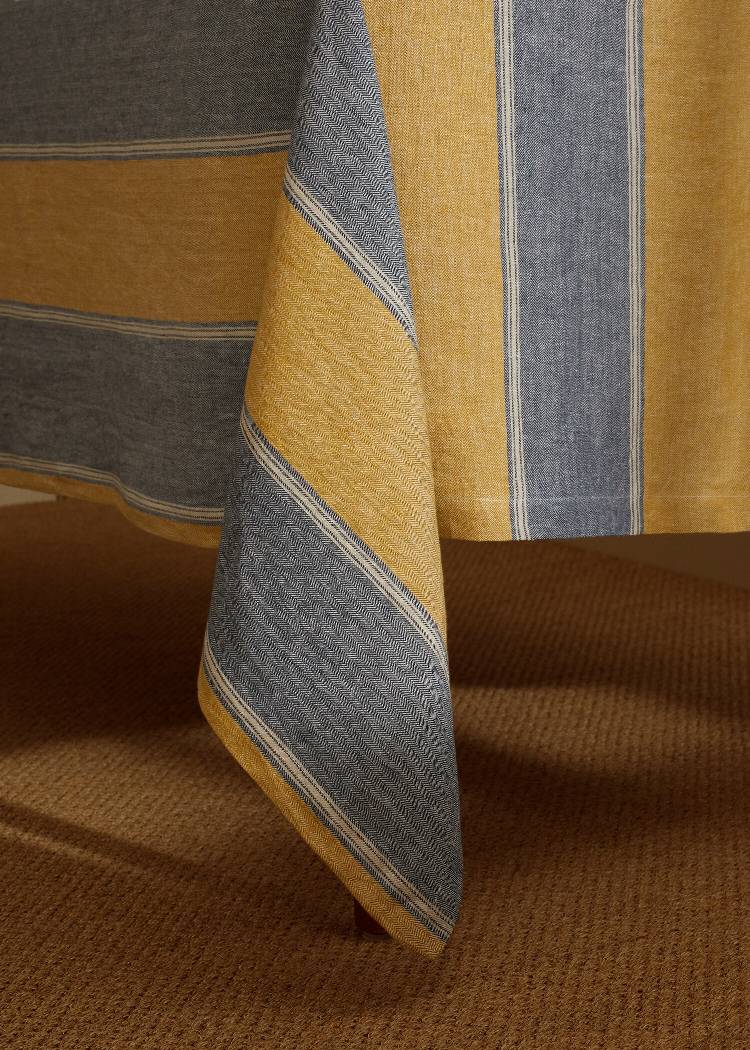 Tischdecke aus 100 % Leinen mit Streifenmuster 250 x 150 cm - Detail des Artikels 3