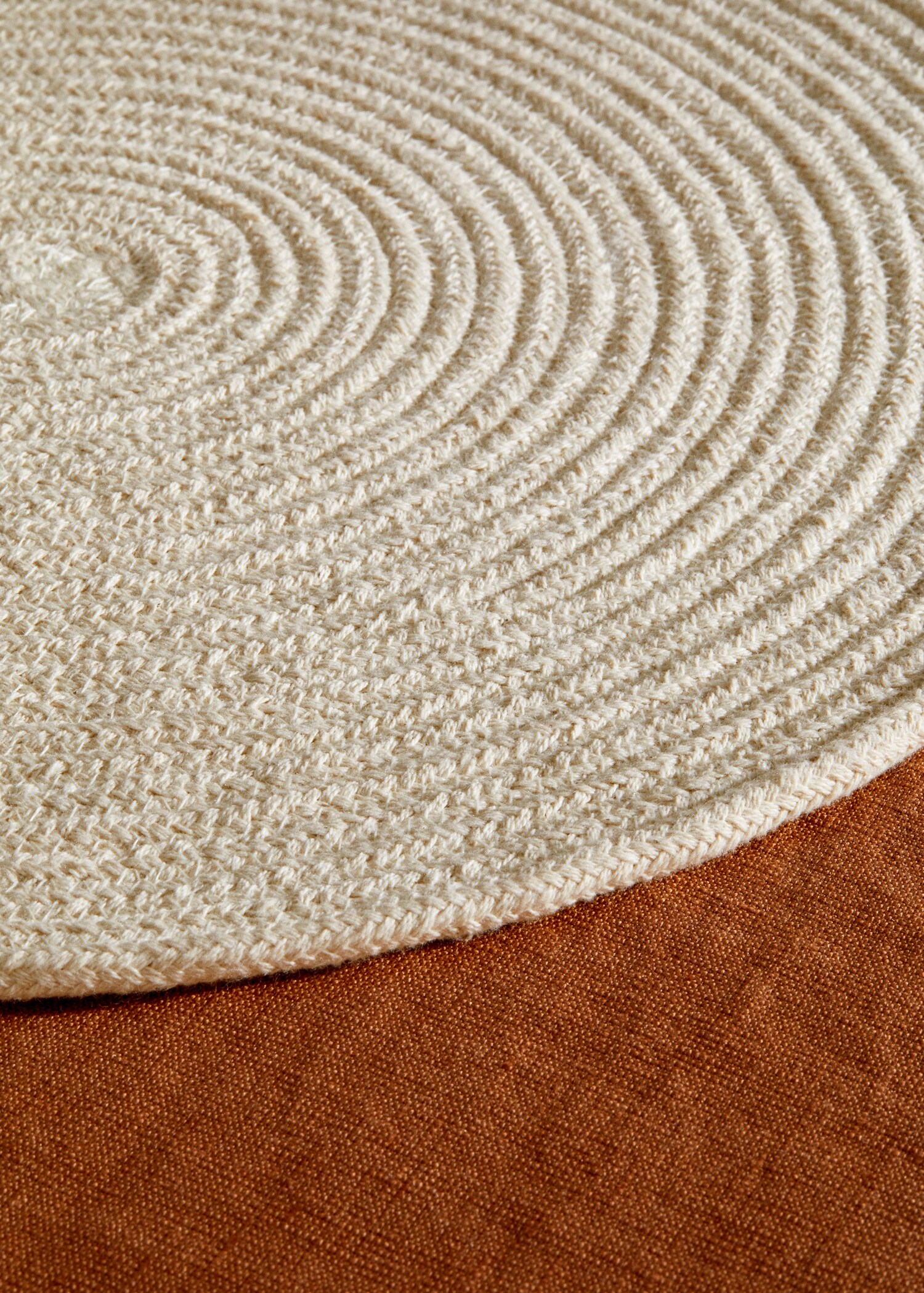 Round placemat - Medium plane