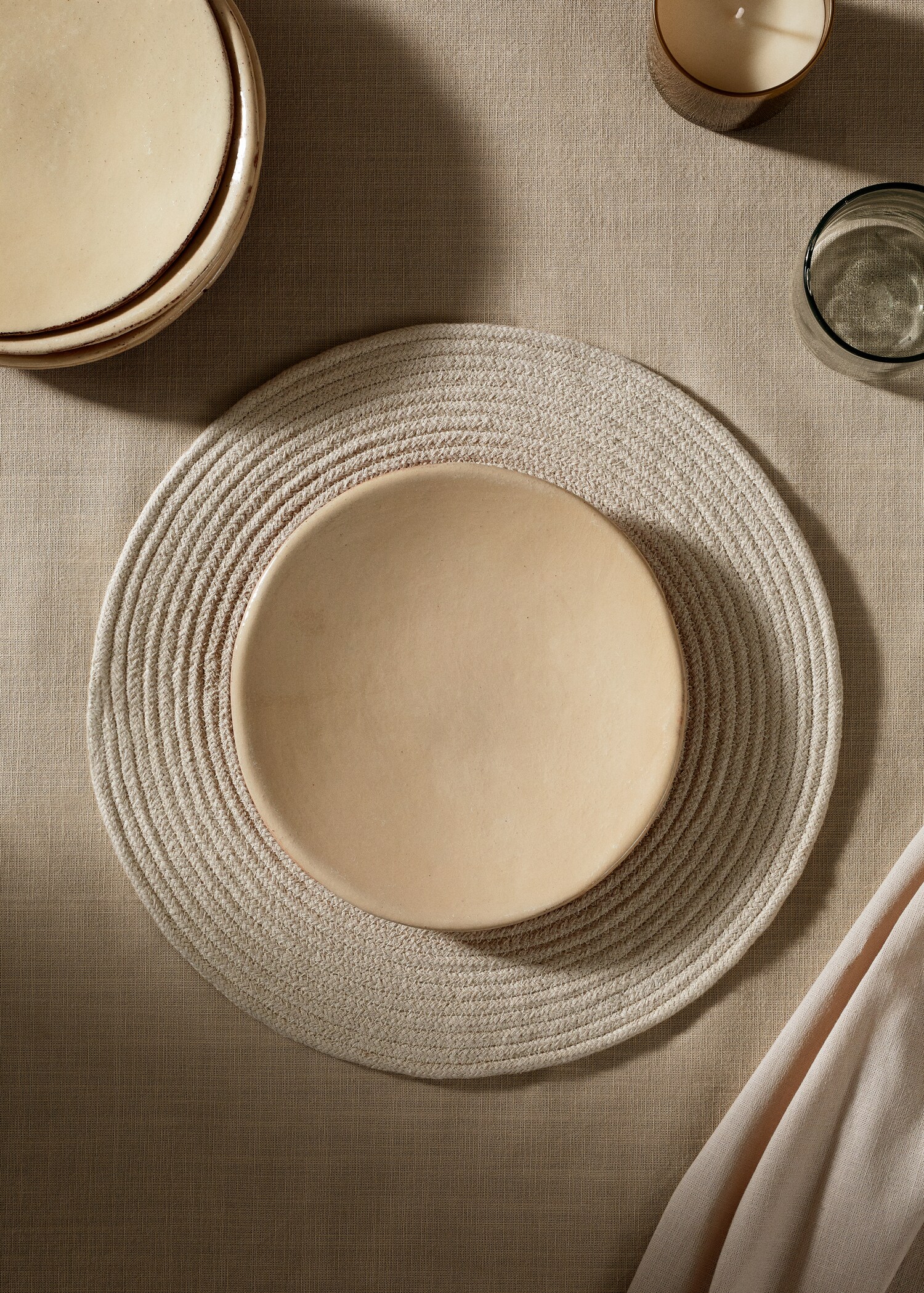 Round placemat - Details of the article 8