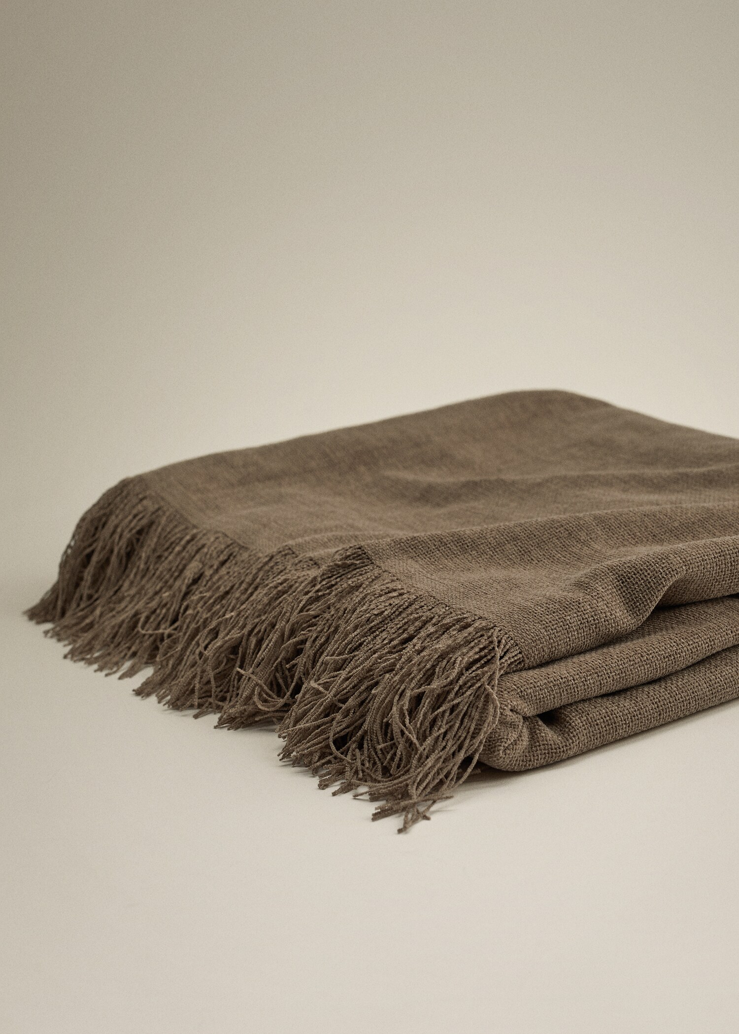 Fringed blanket 140X190cm - Details of the article 6