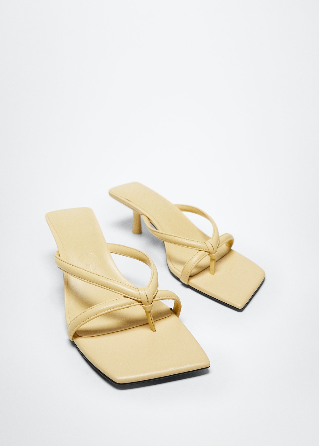 Structured leather sandals MANGO