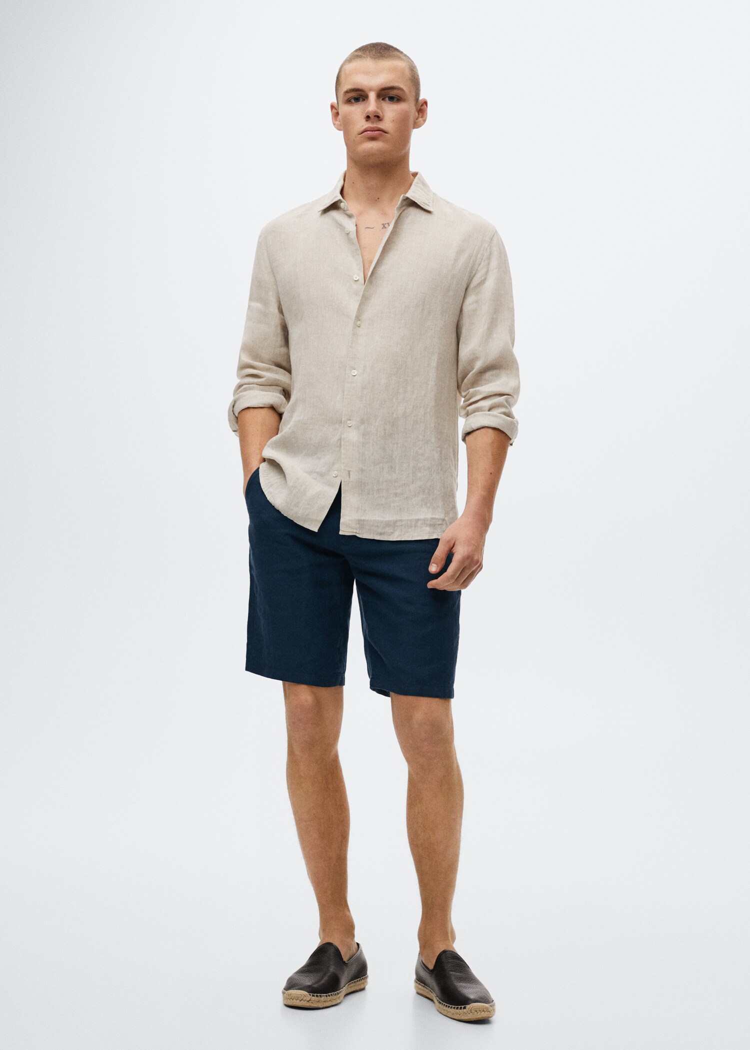 Bermudashorts aus 100 % Leinen - Allgemeine Ansicht