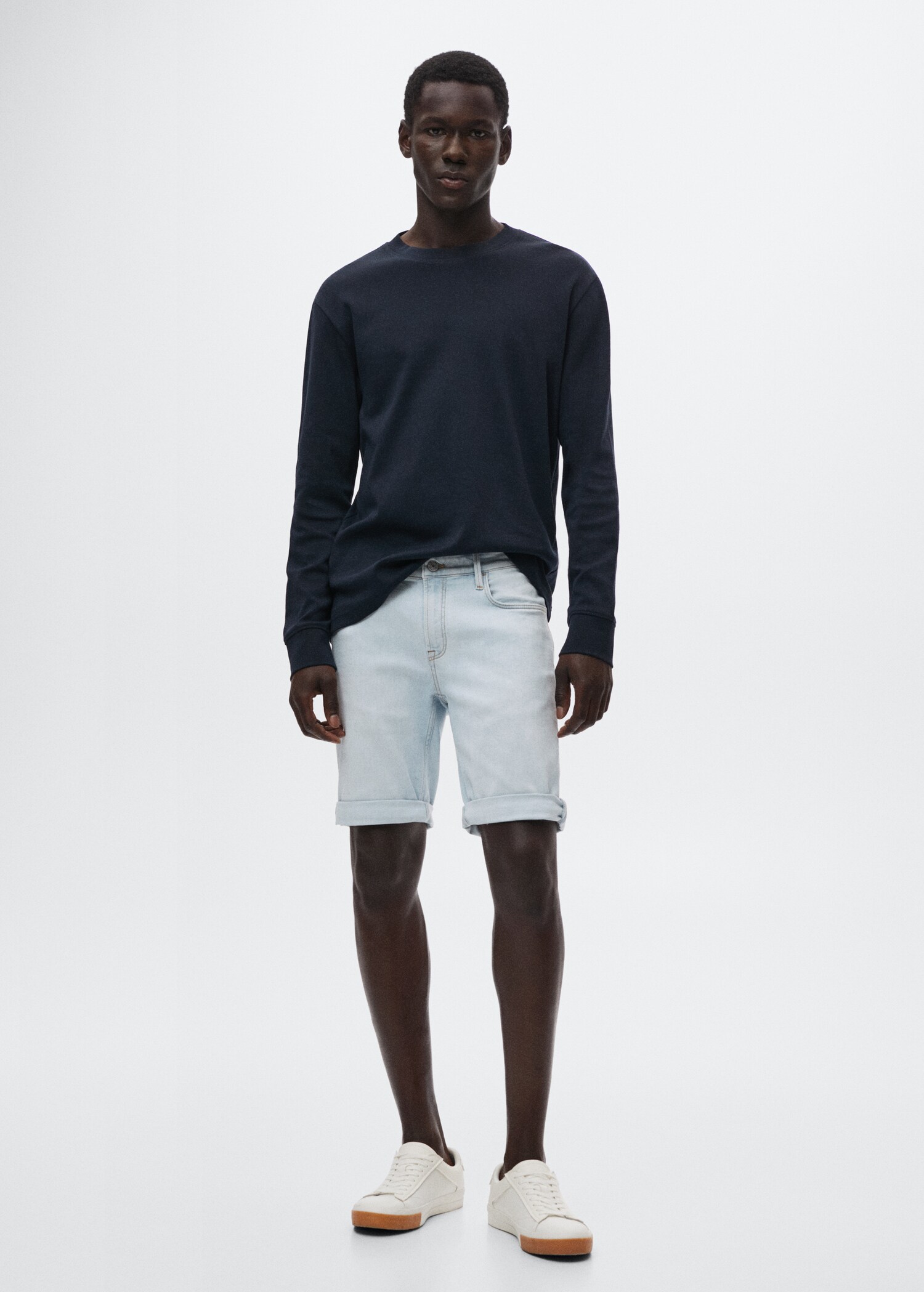 Calções de ganga slim fit - Plano geral