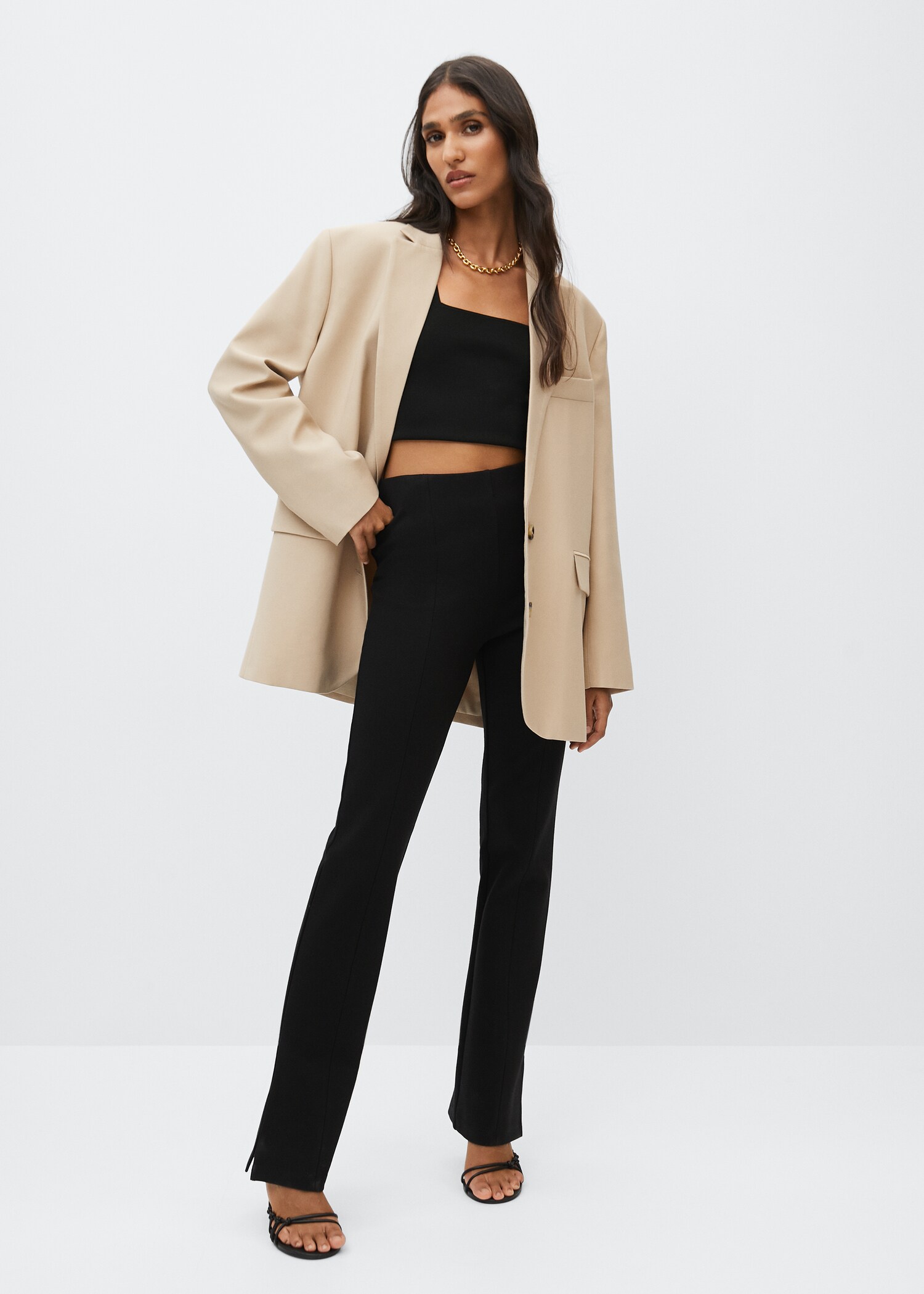 Leggings à fente en bas - Plan général