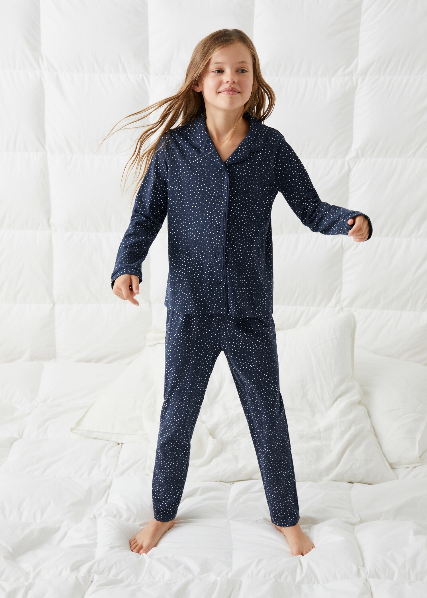 Polka-dot long pyjamas - General plane
