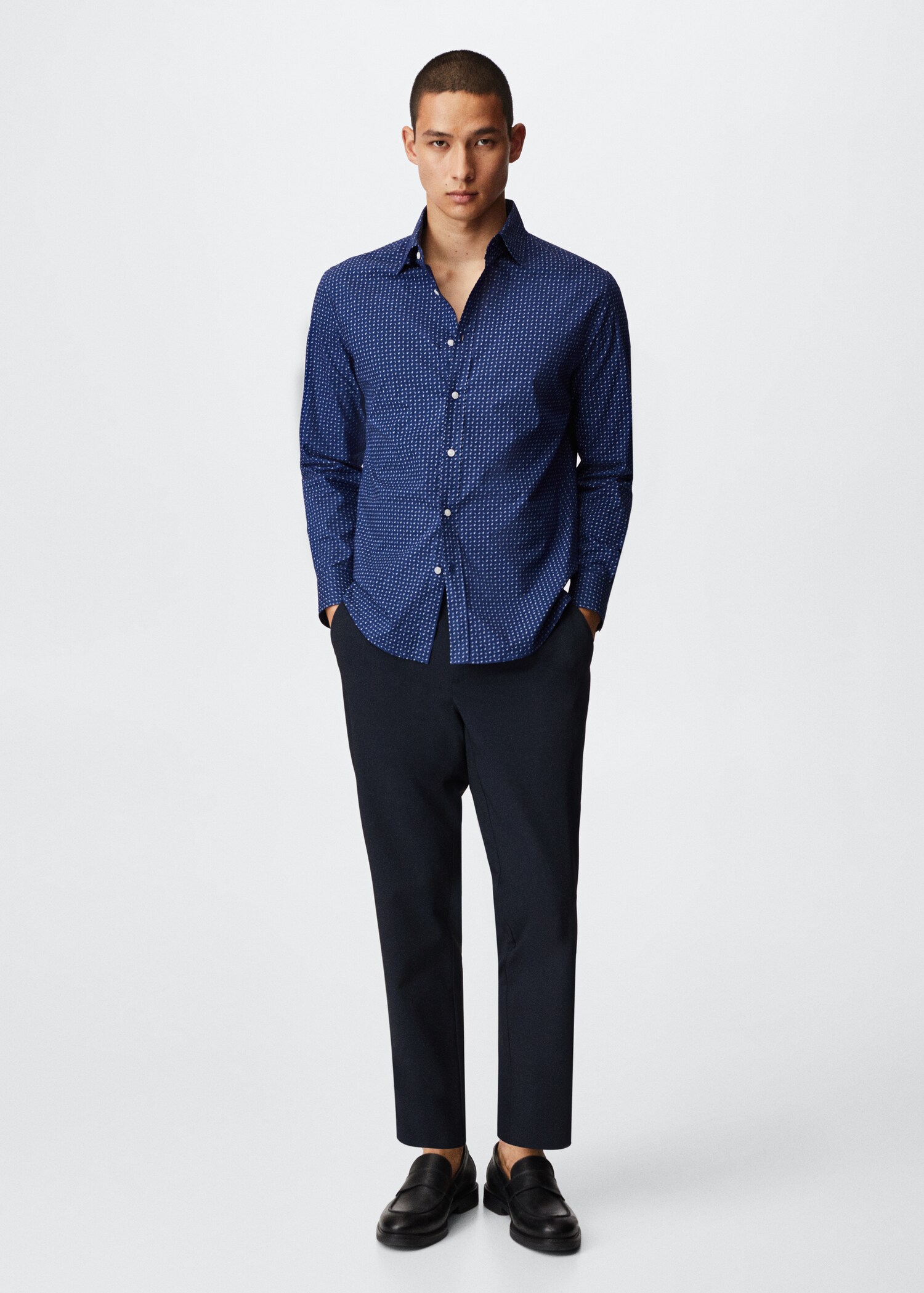 Koszula slim fit z bawełny z nadrukiem - Plan ogólny