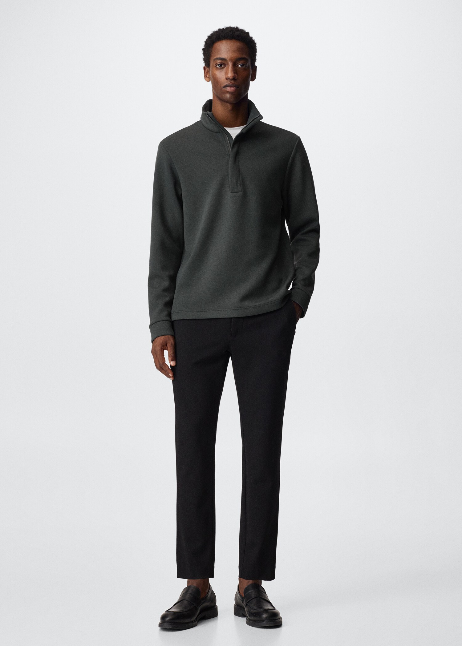Breathable zip-neck sweatshirt - General plane