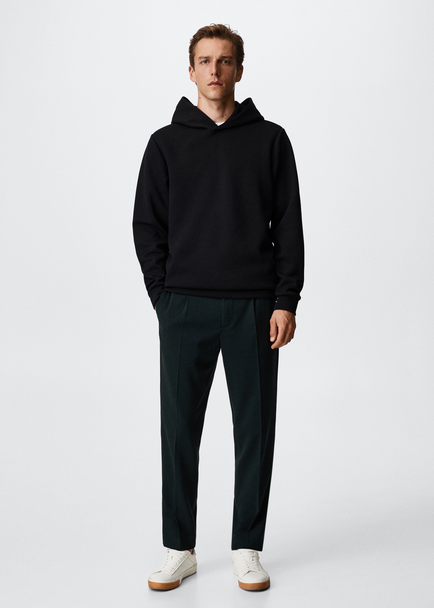 Hooded breathable sweatshirt - General plane