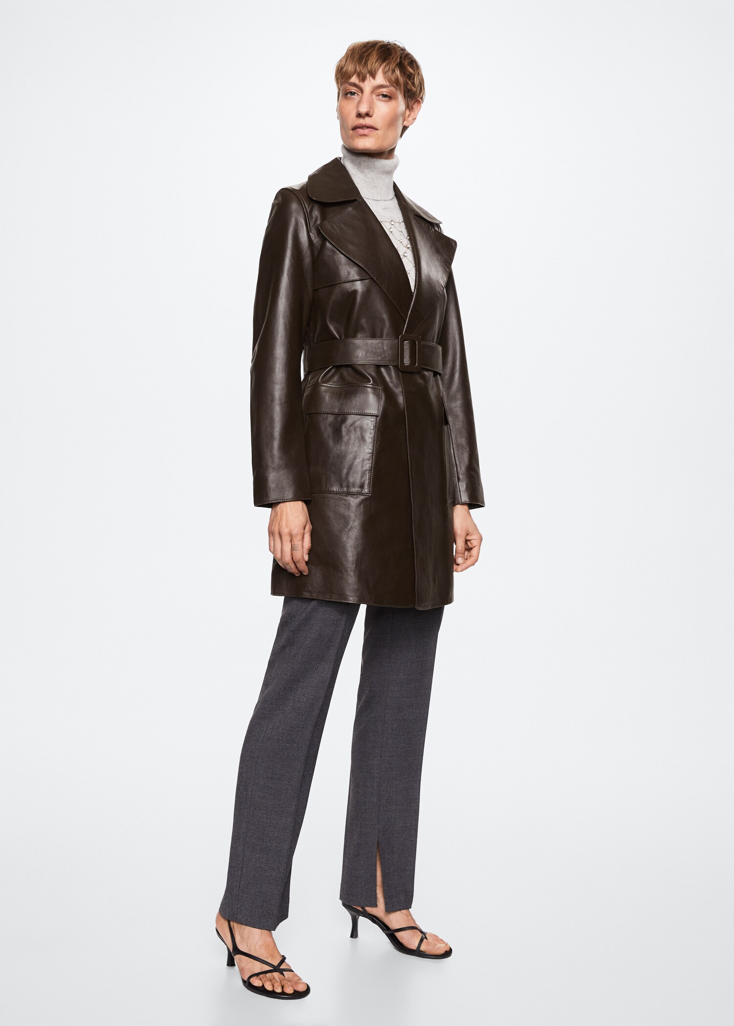 Kurzer Trenchcoat aus 100 % Leder mit Ledergürtel - Allgemeine Ansicht