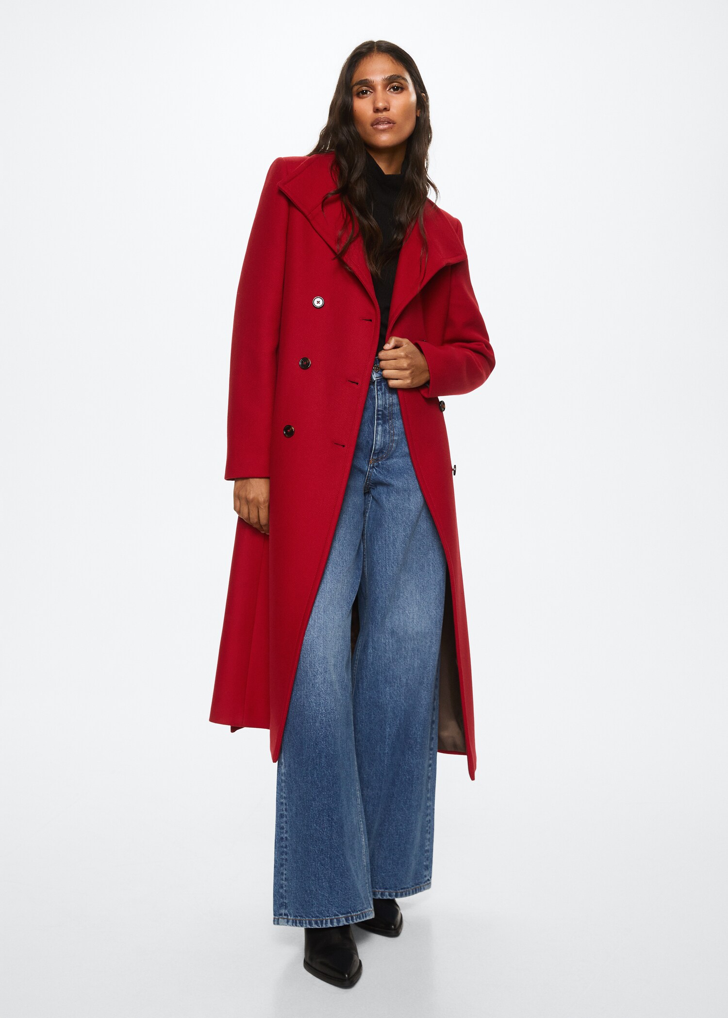 Woollen coat with belt - General plane