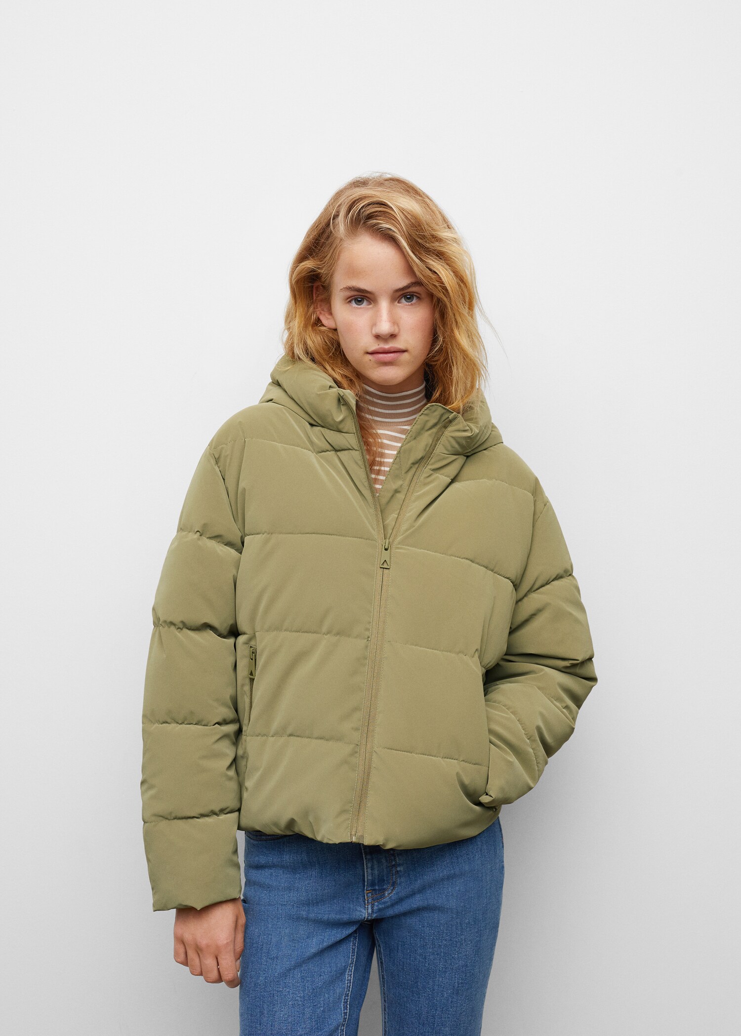 Side-zip quilted coat - General plane