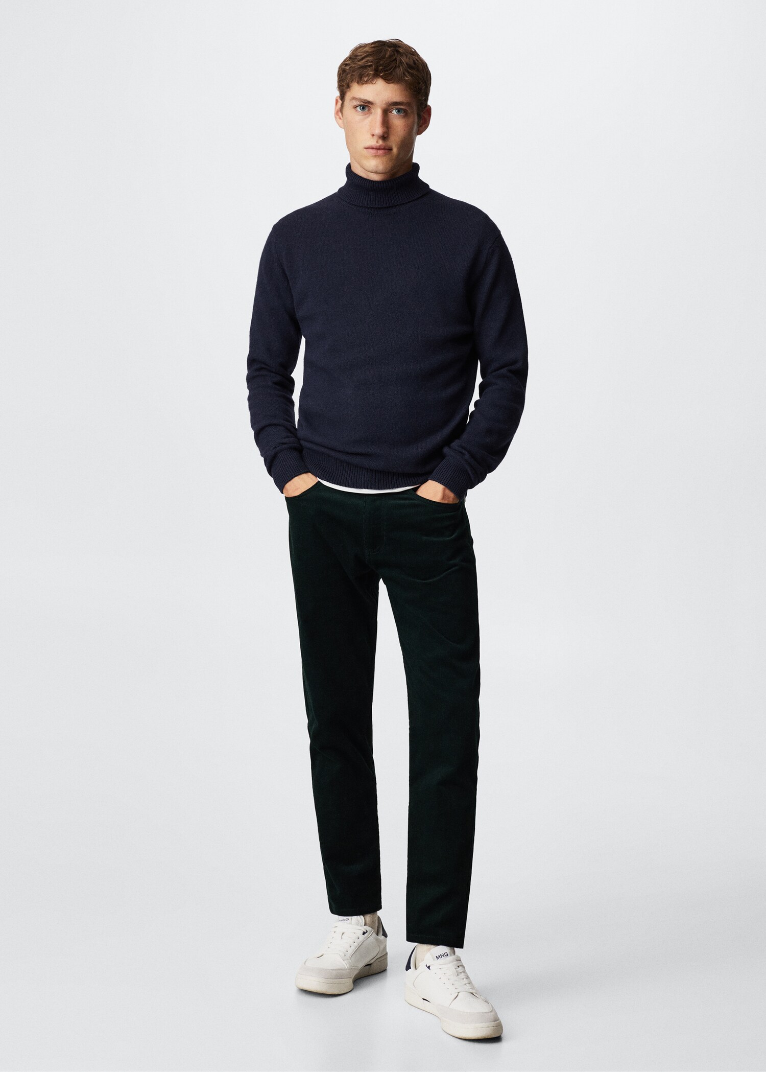 Jersey lana cuello alto - Plano general