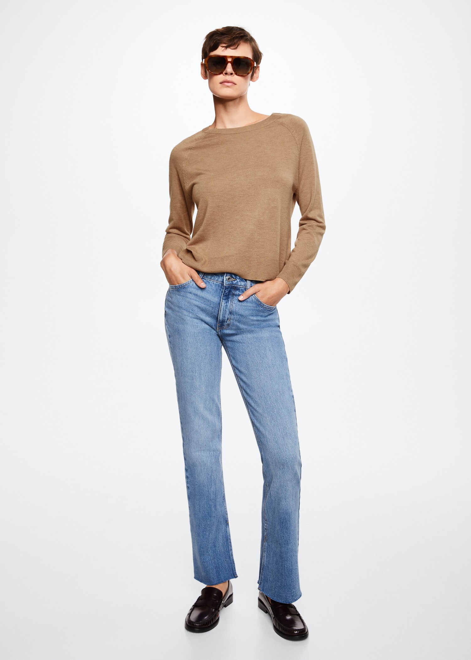 Fine-knit sweater - General plane
