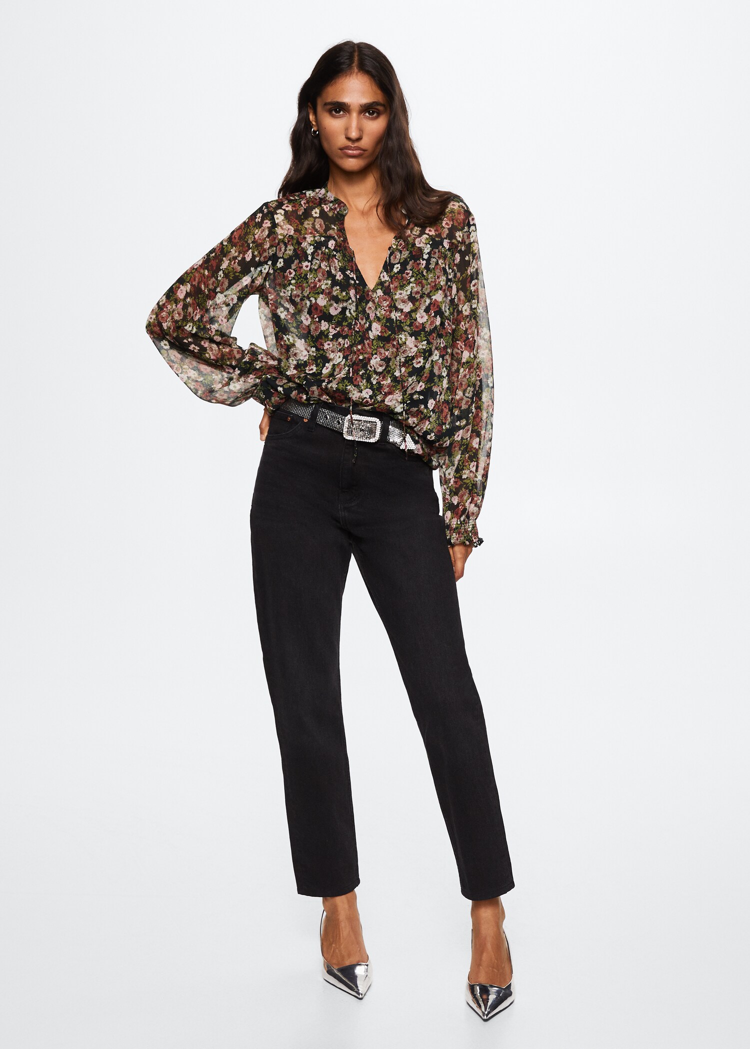 Floral print blouse - General plane