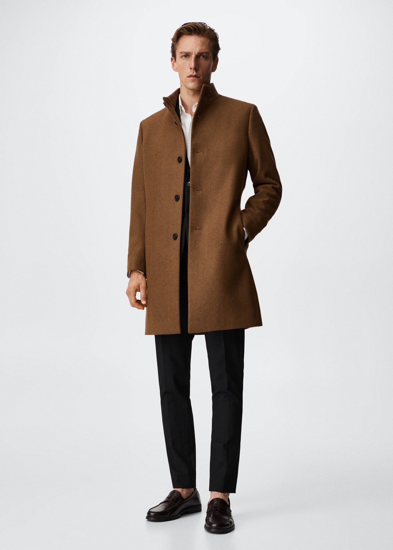 Wool funnel neck coat - General plane