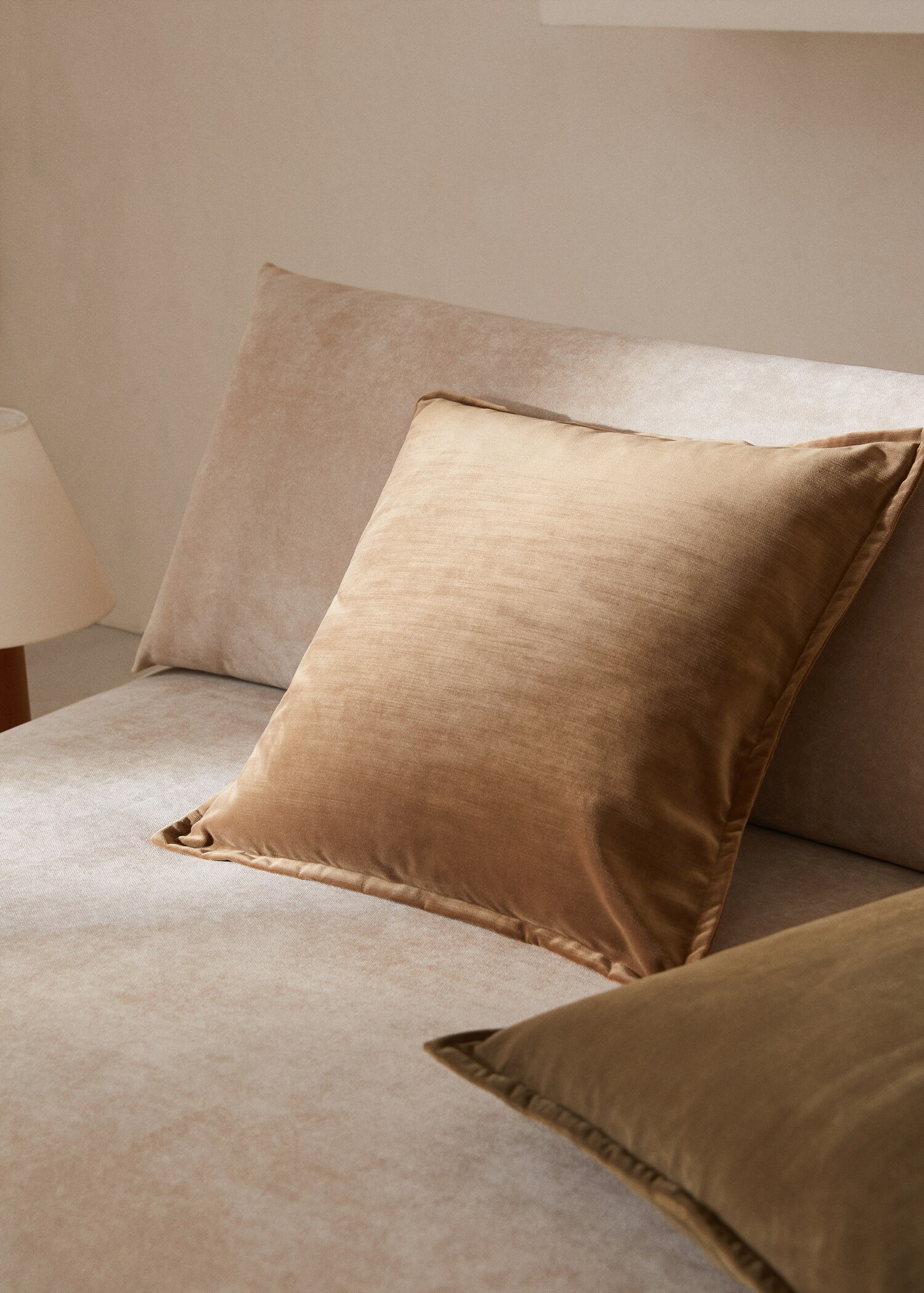 Velvet cushion cover 50X50cm - General plane