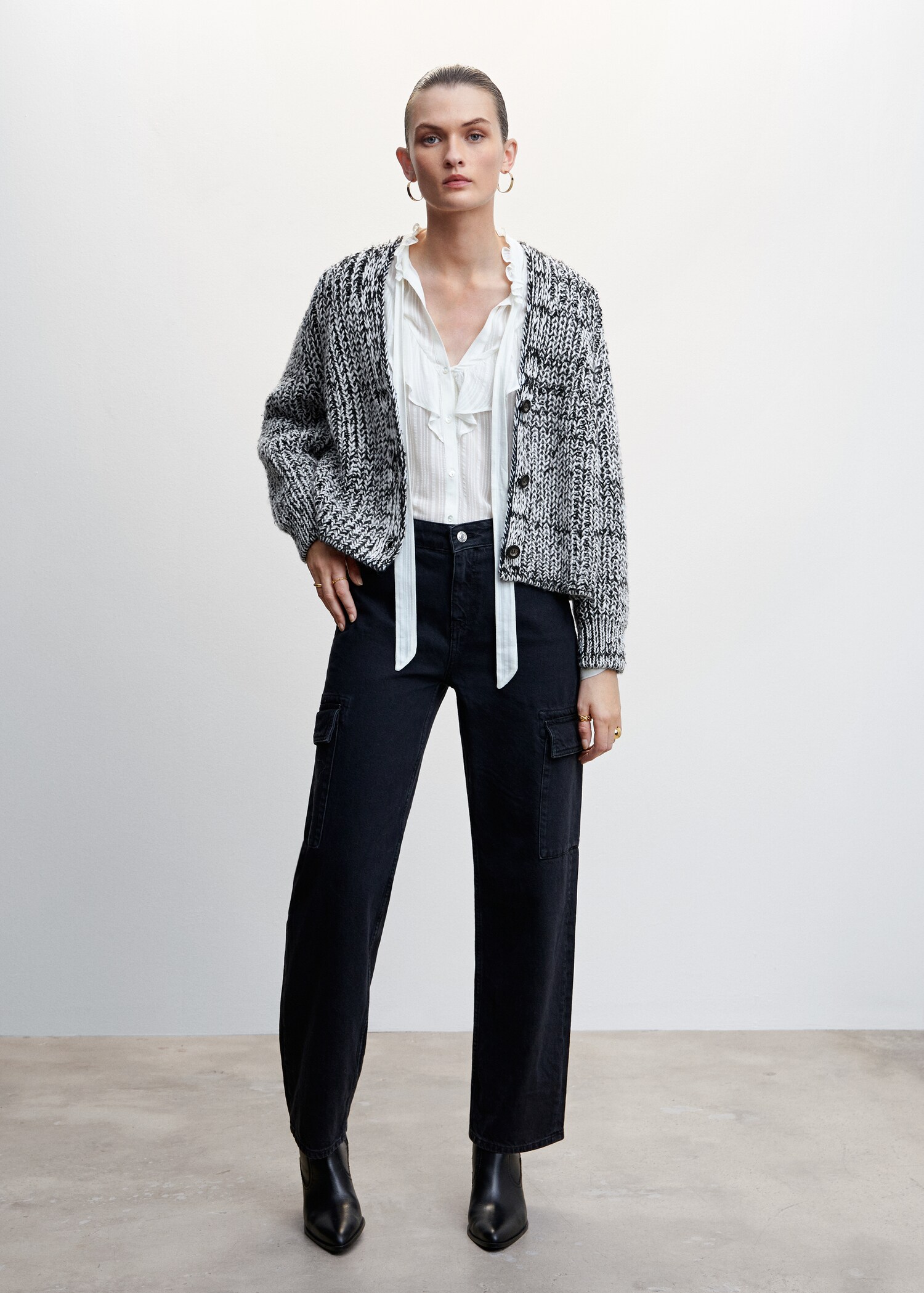 Flecked chunky-knit cardigan - General plane