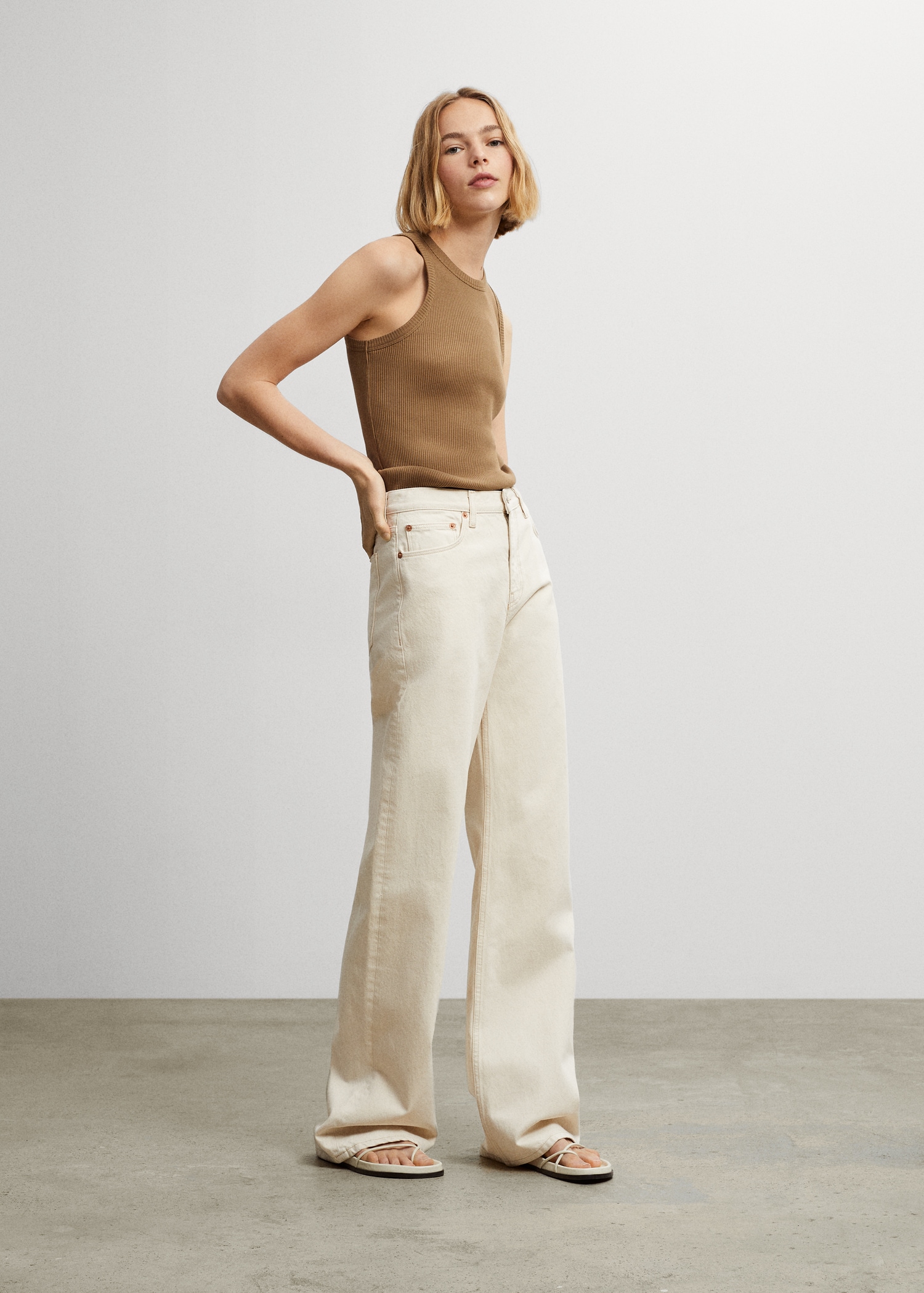 Wideleg-Jeans mit hohem Bund - Allgemeine Ansicht