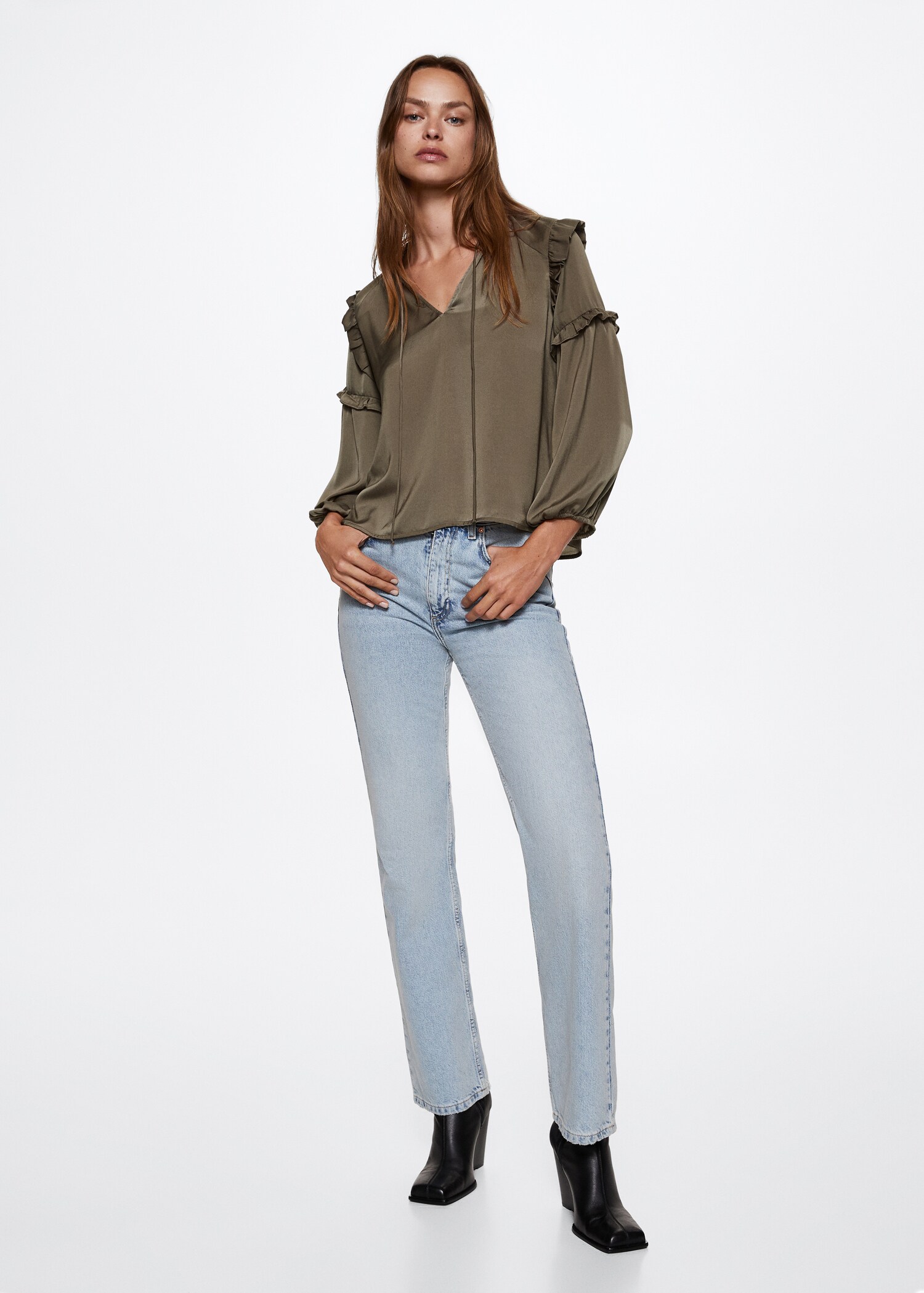 Ruffled satin blouse - General plane
