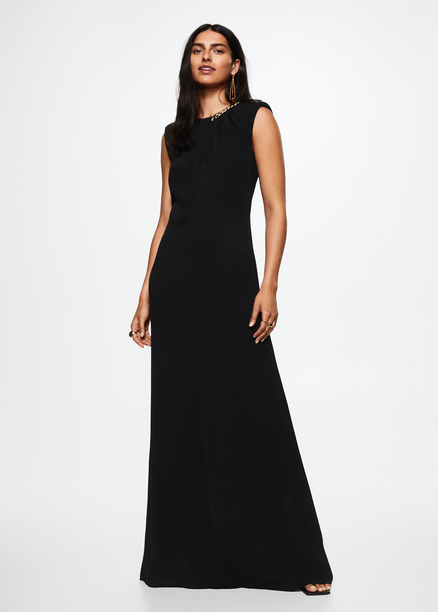 Cut-out back dress - General plane