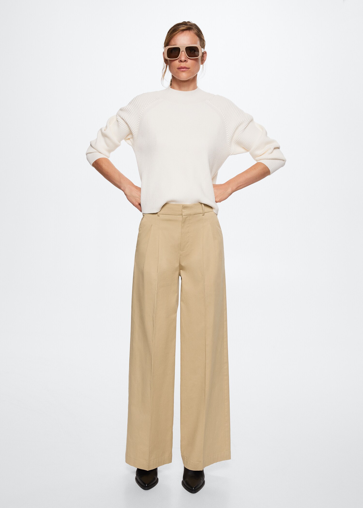 Pleat detail cotton trousers - General plane